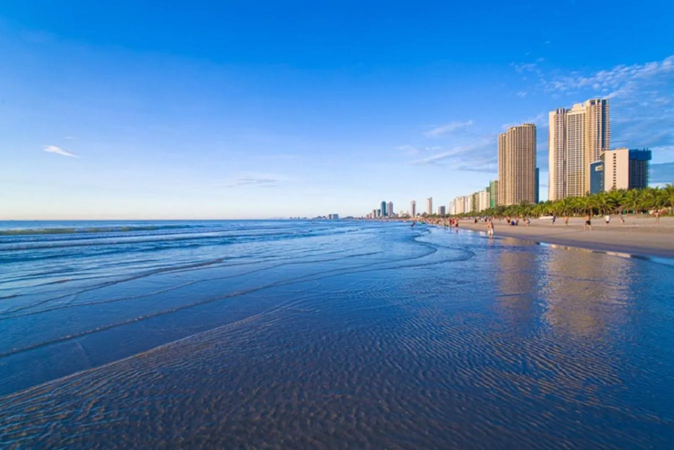 Nearby landmark in Golden Sun Apartment by New Sky Travel