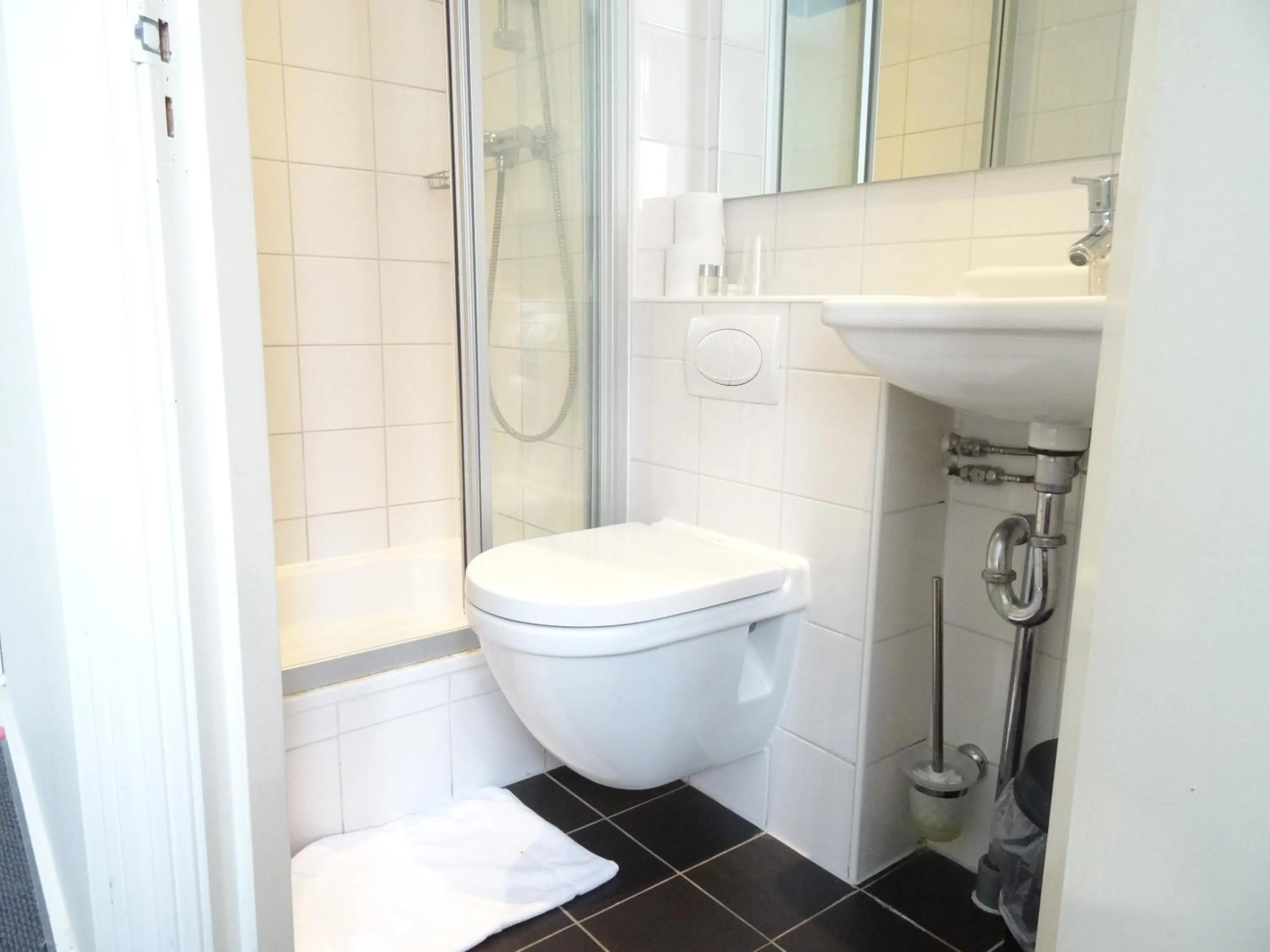 Bathroom in Hotel Park Plantage