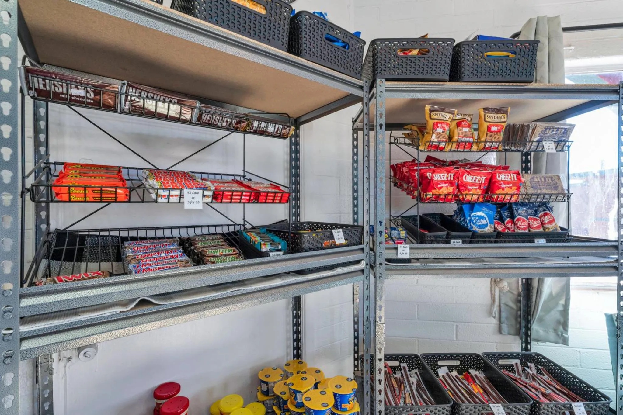 Canyon's Edge Route 66 Motel