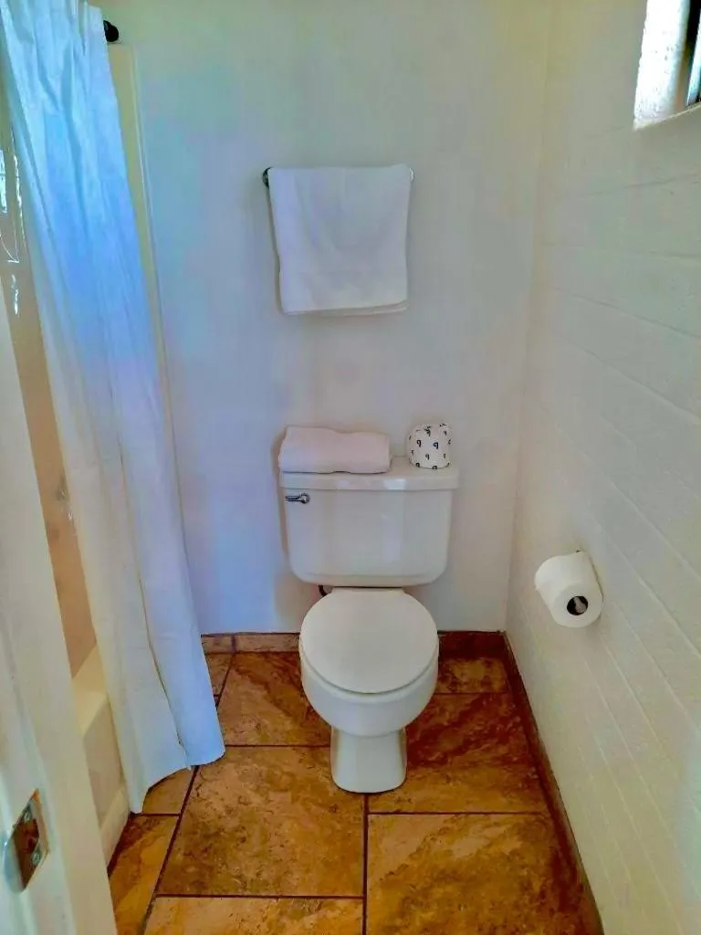 Canyon's Edge Route 66 Motel