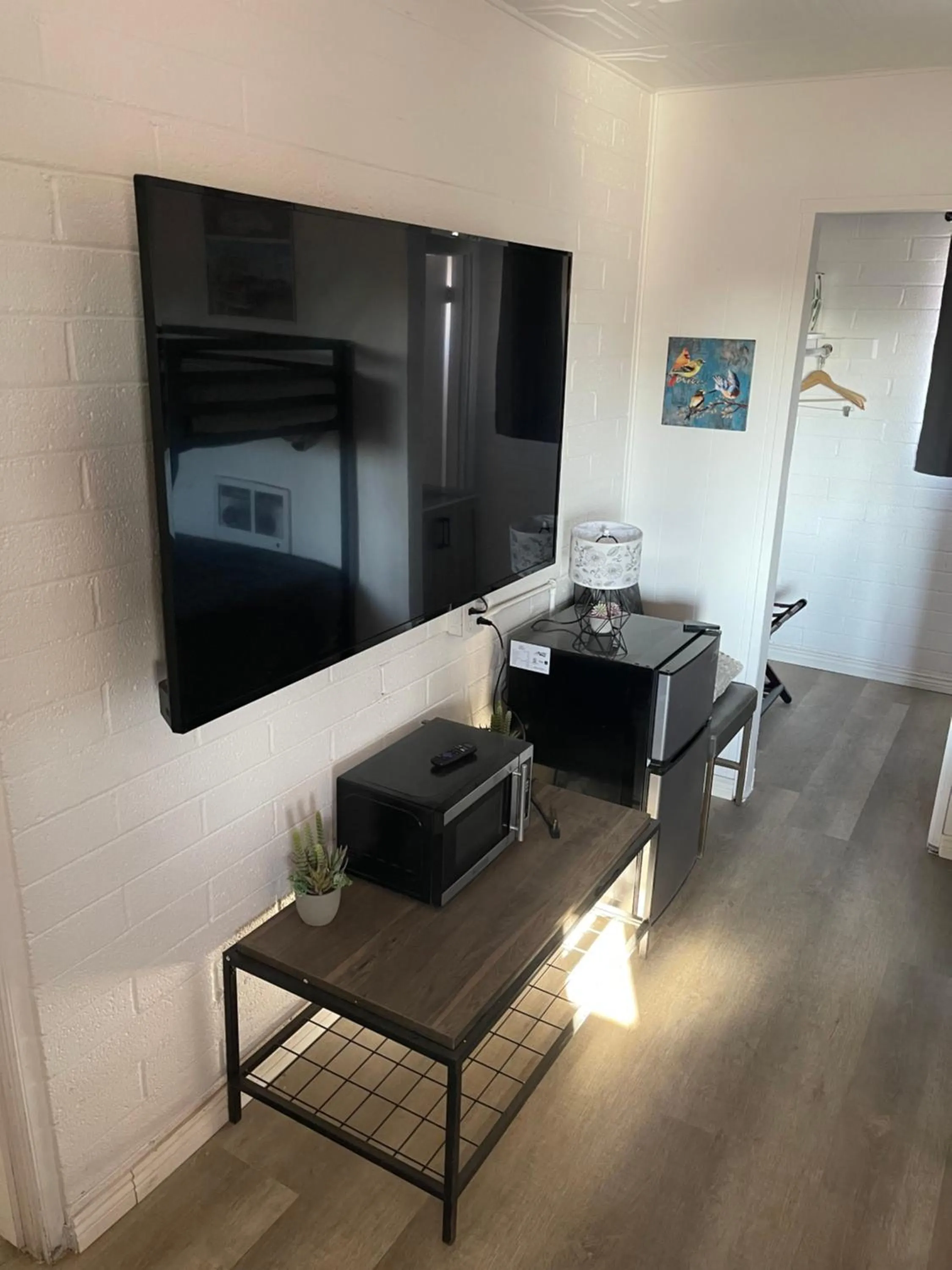 Canyon's Edge Route 66 Motel