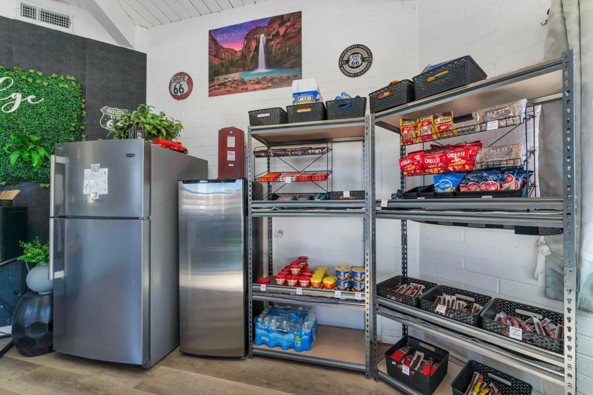 Canyon's Edge Route 66 Motel