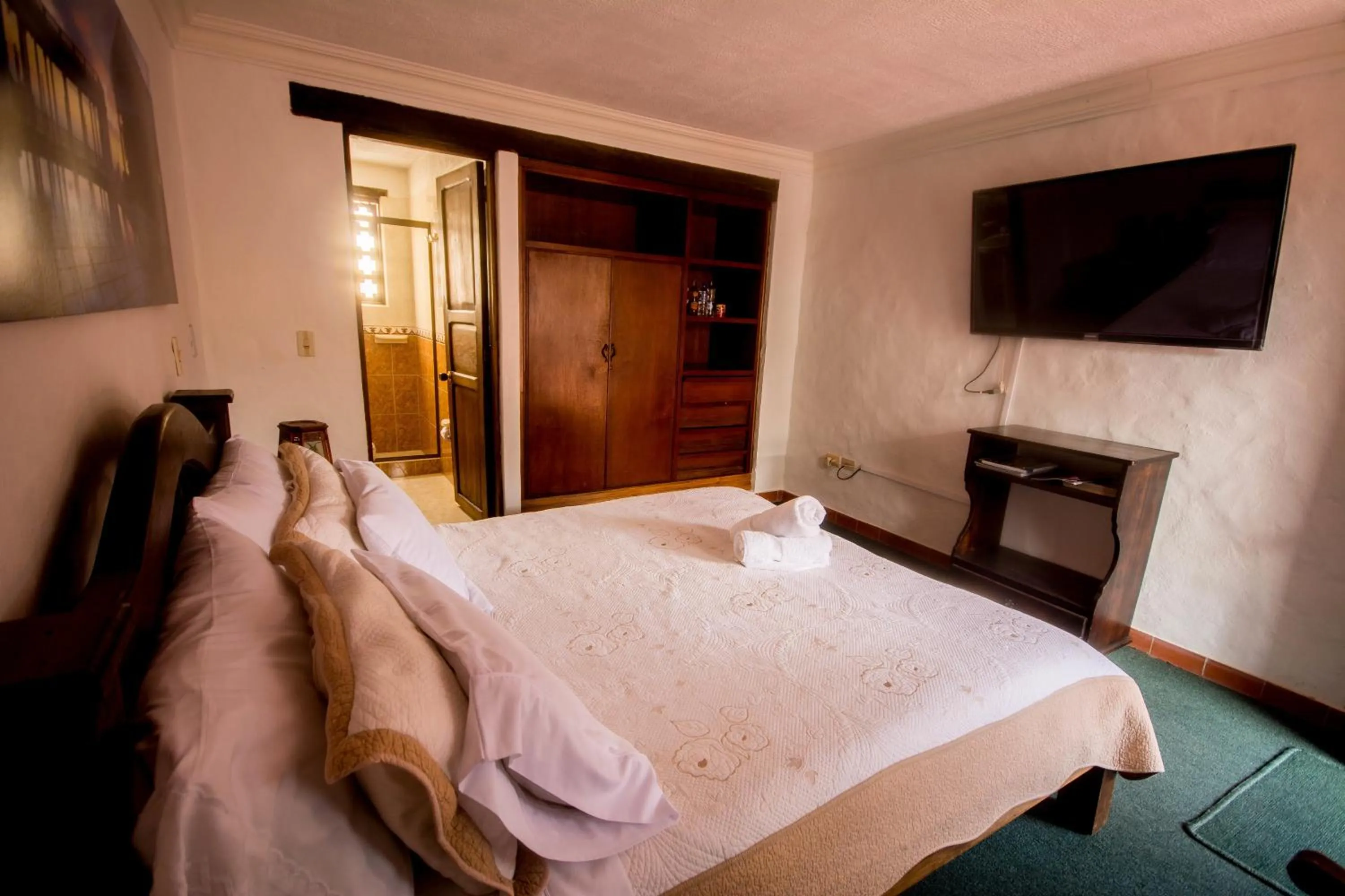 Photo of the whole room, Bed in Hotel Los Frayles