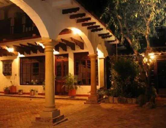 Night in Hotel Los Frayles