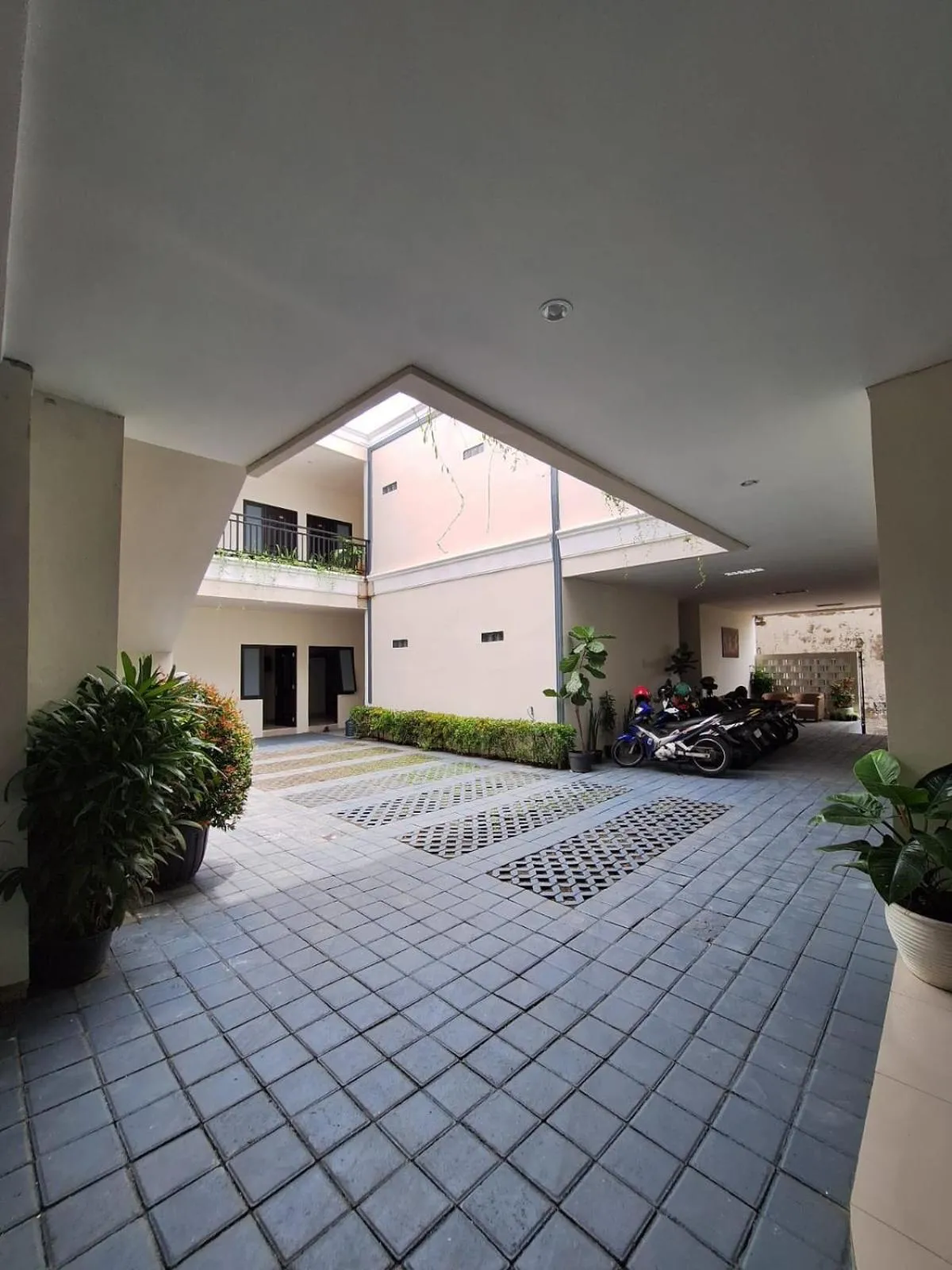 TRAM - The Seturan Raya Eksklusif Rooms