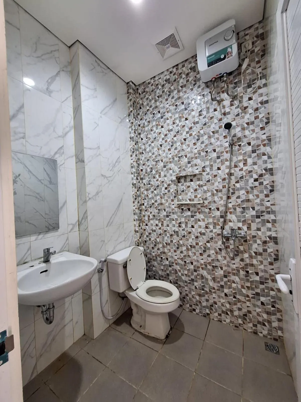 TRAM - The Seturan Raya Eksklusif Rooms