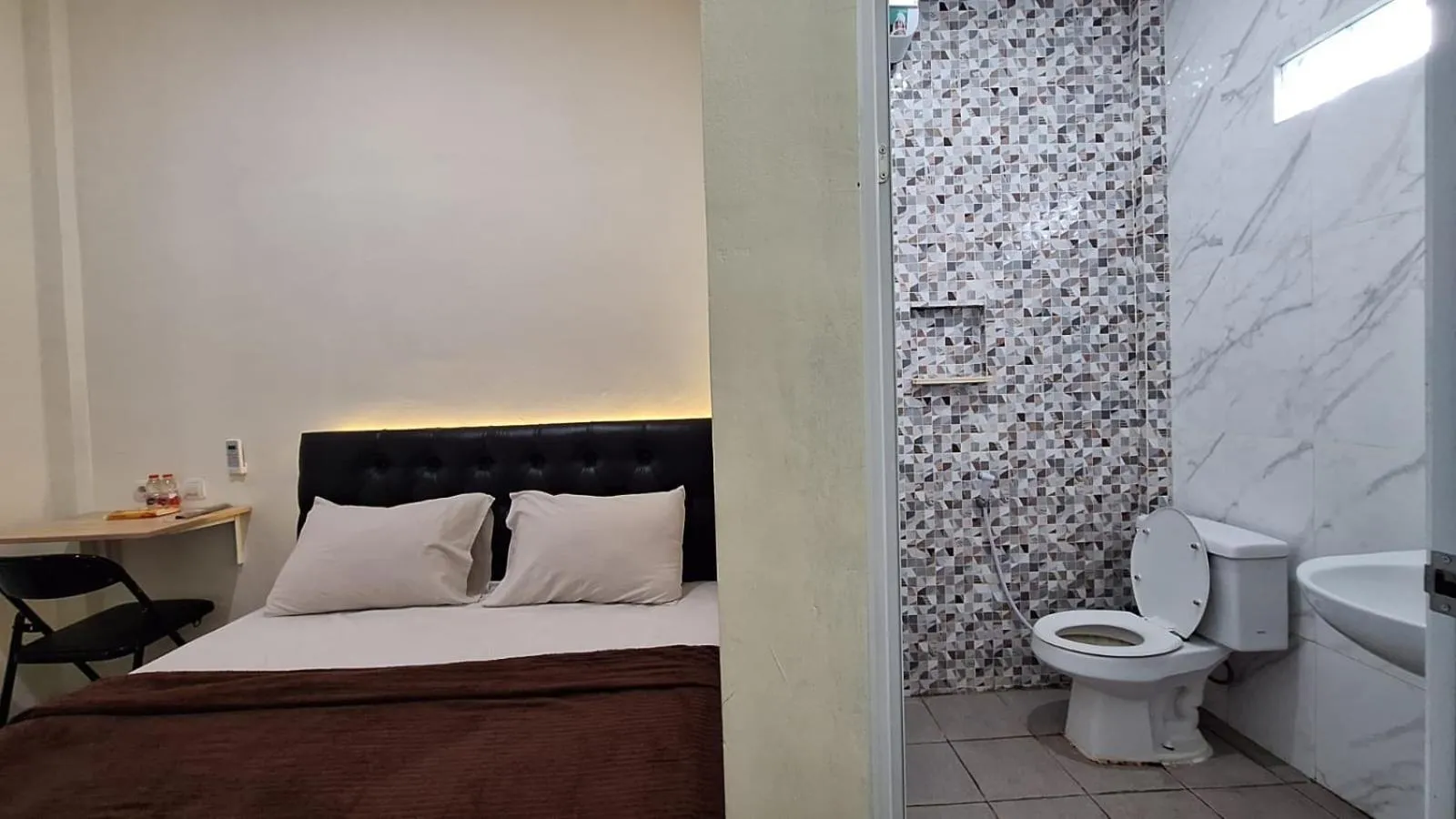 Bed in TRAM - The Seturan Raya Eksklusif Rooms