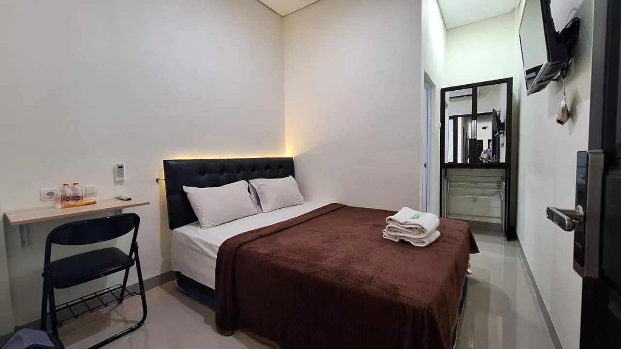 Bed in TRAM - The Seturan Raya Eksklusif Rooms