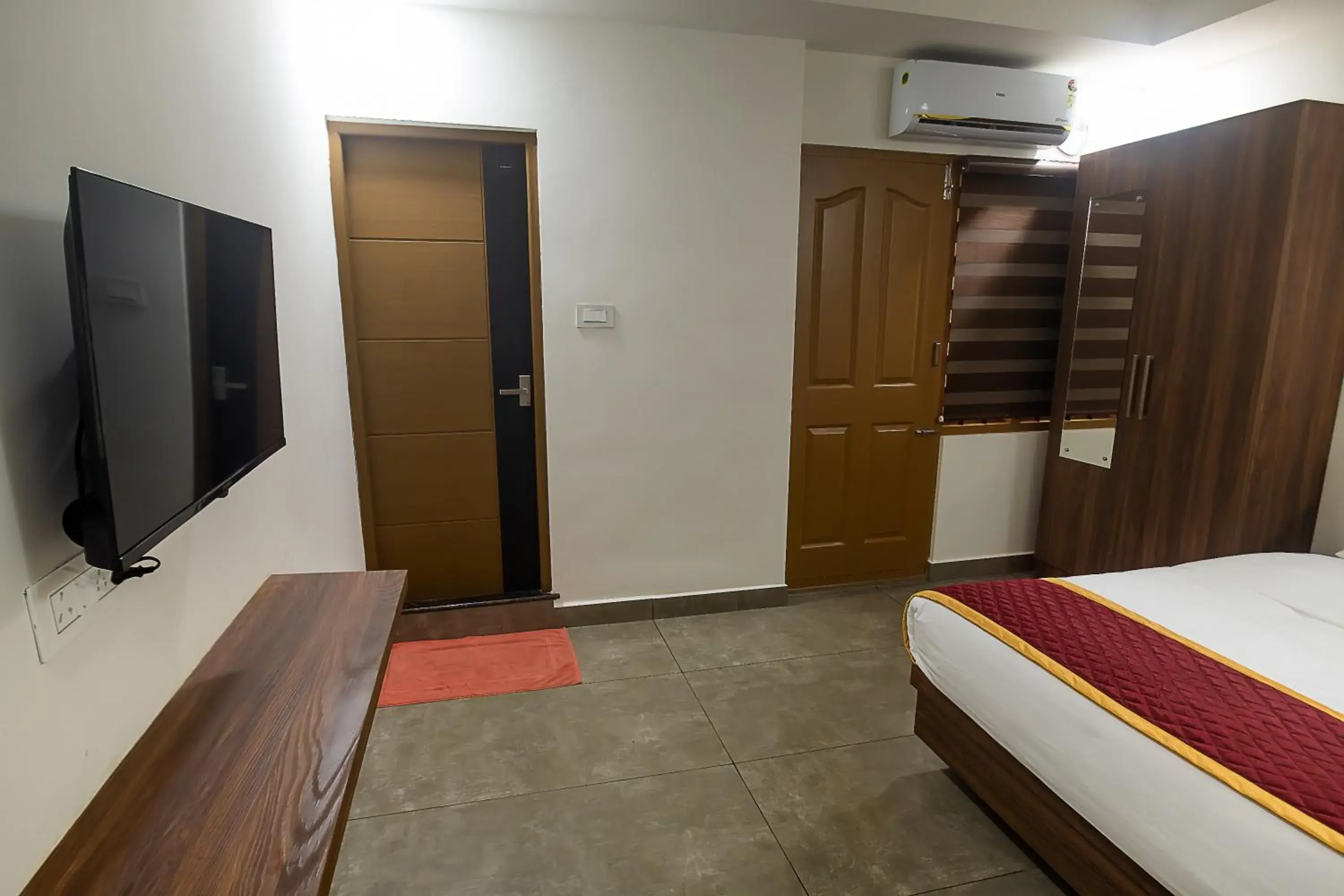 Bed in Halo Residency Bed in Halo Residency