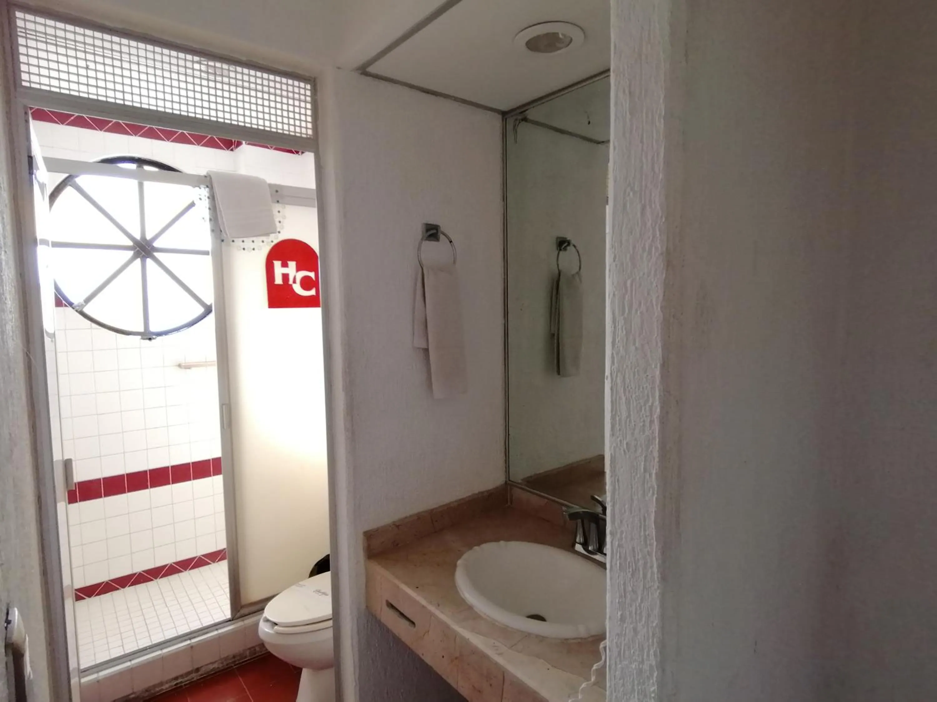 Bathroom in Hotel Candilejas Playa