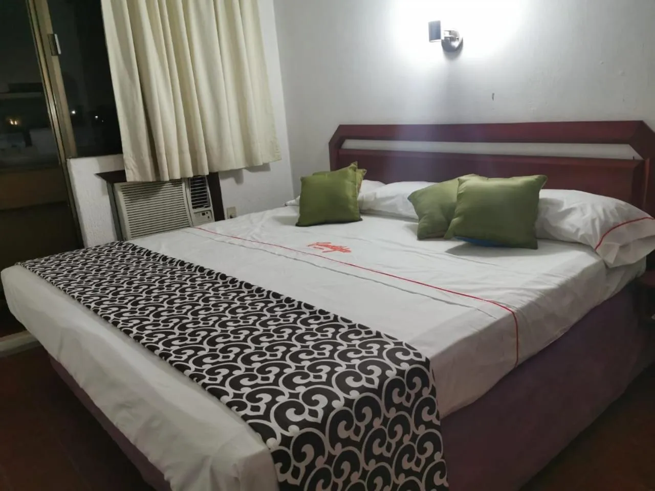 Bed in Hotel Candilejas Playa