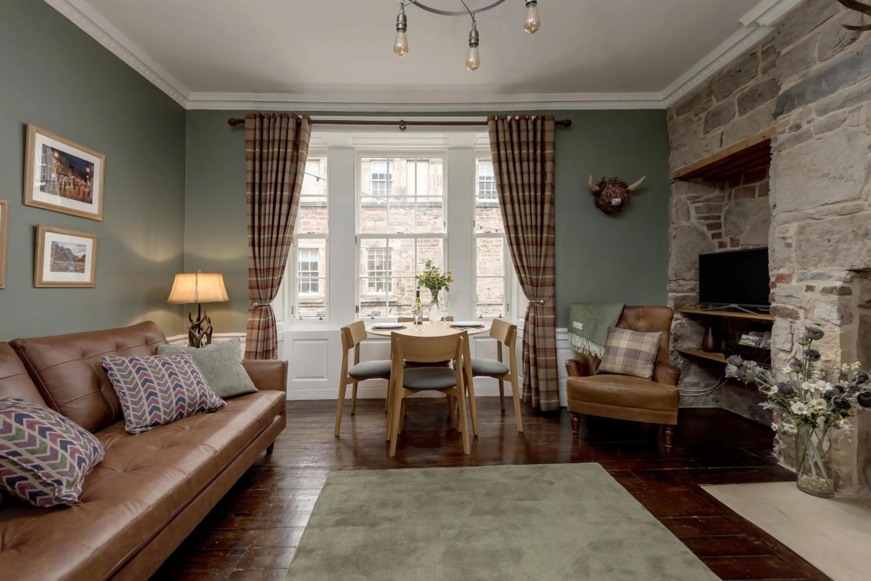 Rose Apartment