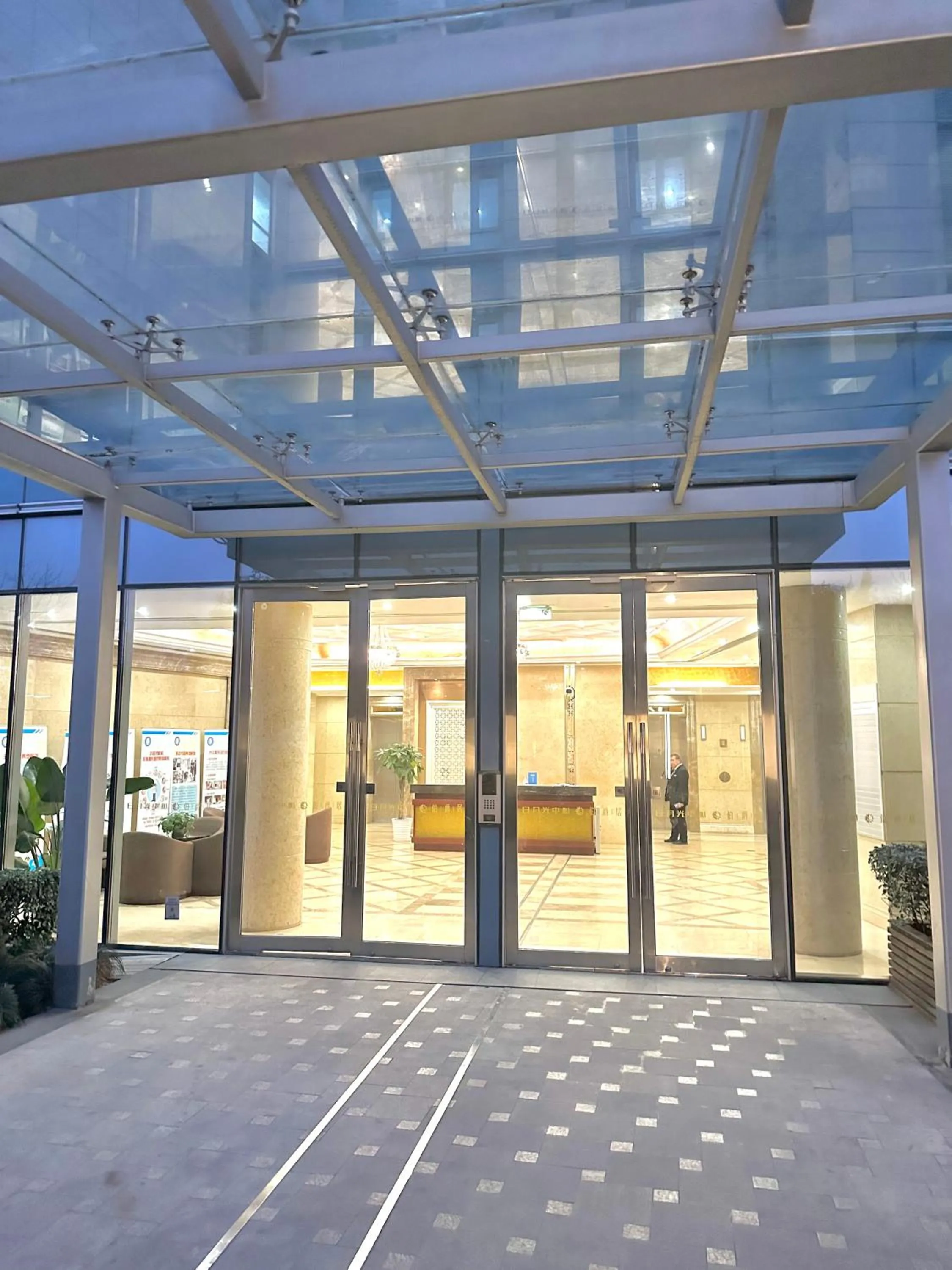 Property building in ZHome-Count luxury apartment