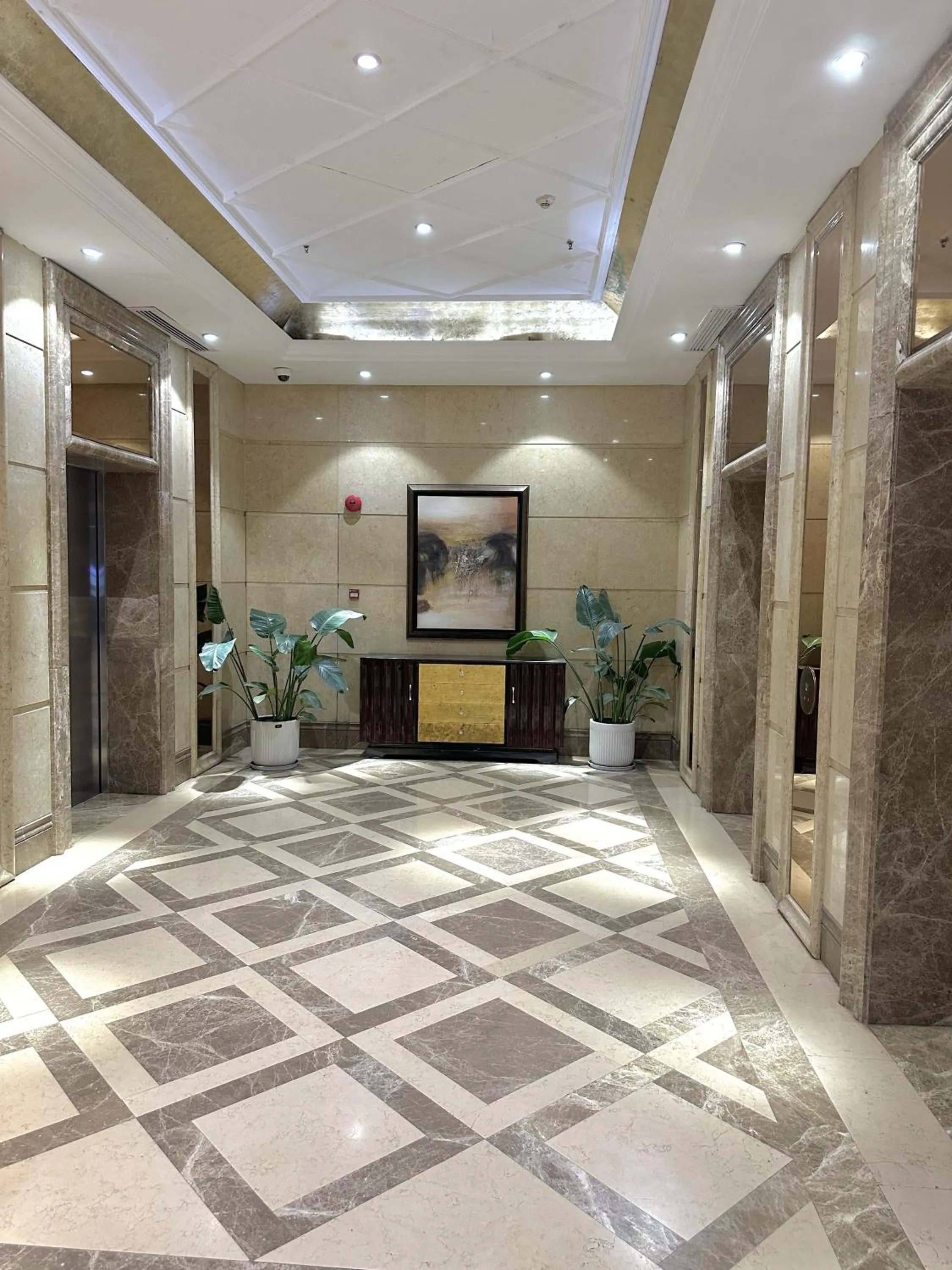 ZHome-Count luxury apartment
