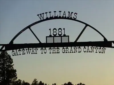 Street view in Super 8 by Wyndham Williams West Route 66 - Grand Canyon Area Street view in Super 8 by Wyndham Williams West Route 66 - Grand Canyon Area