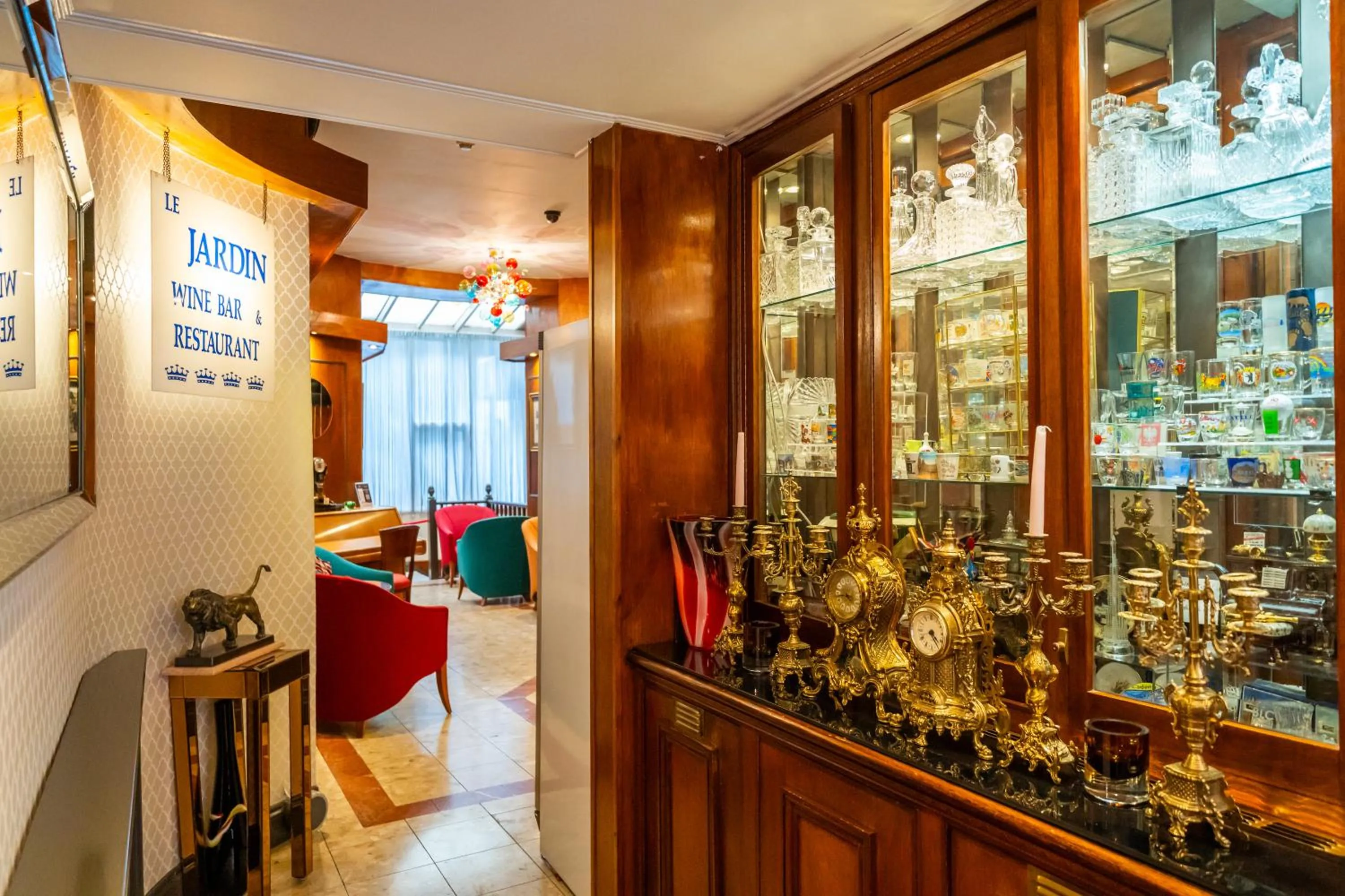 Lounge or bar in Hotel La Place