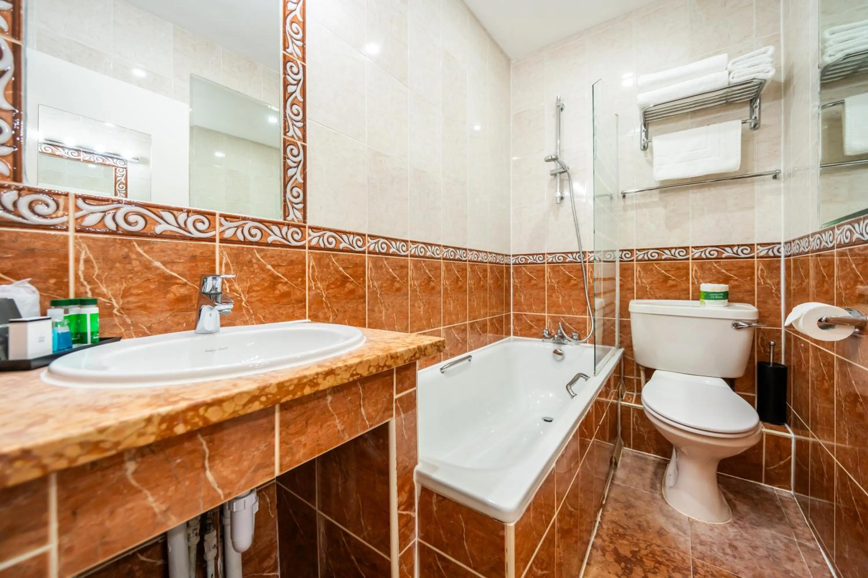 Toilet in Hotel La Place