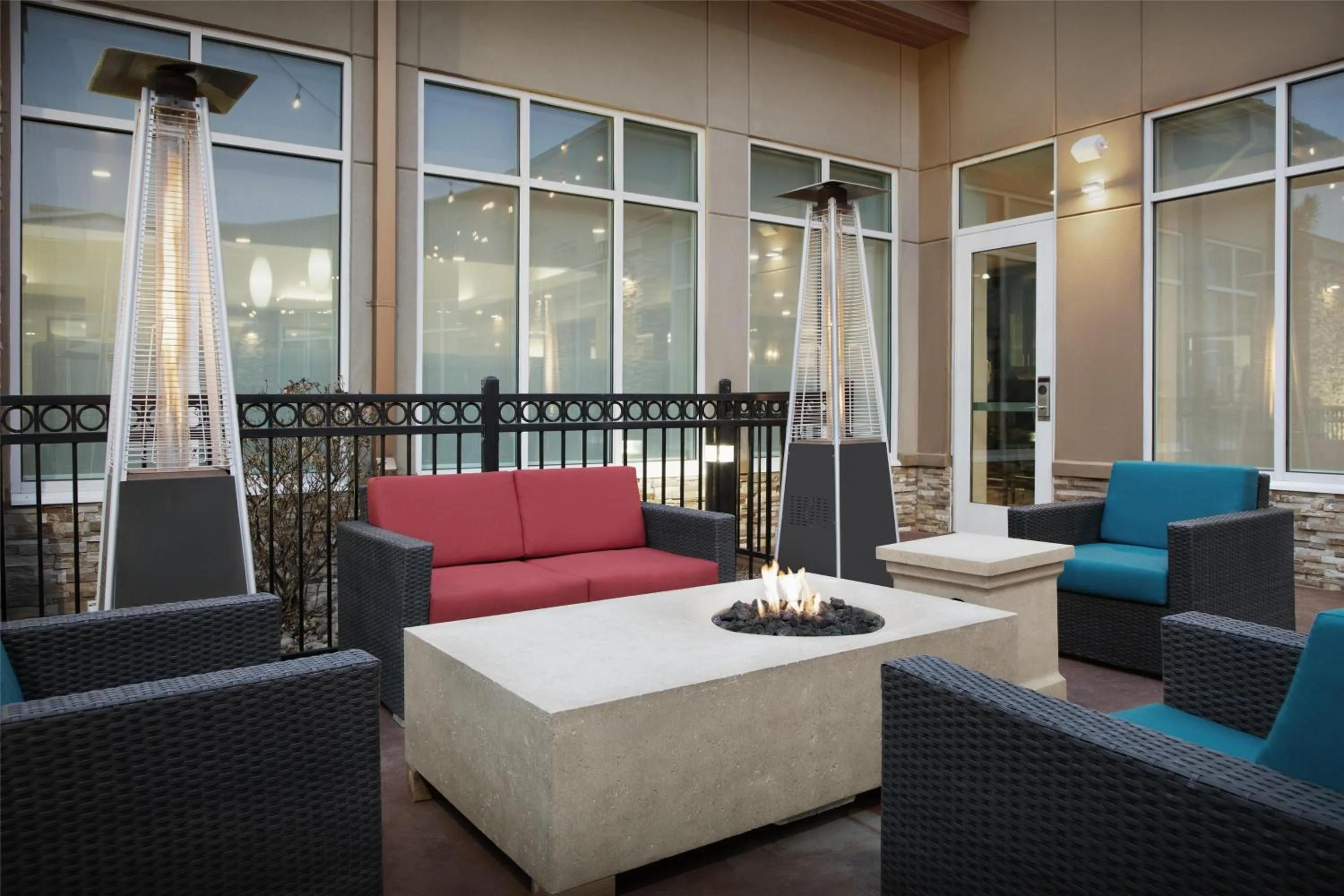 Patio in Hilton Garden Inn Gallup