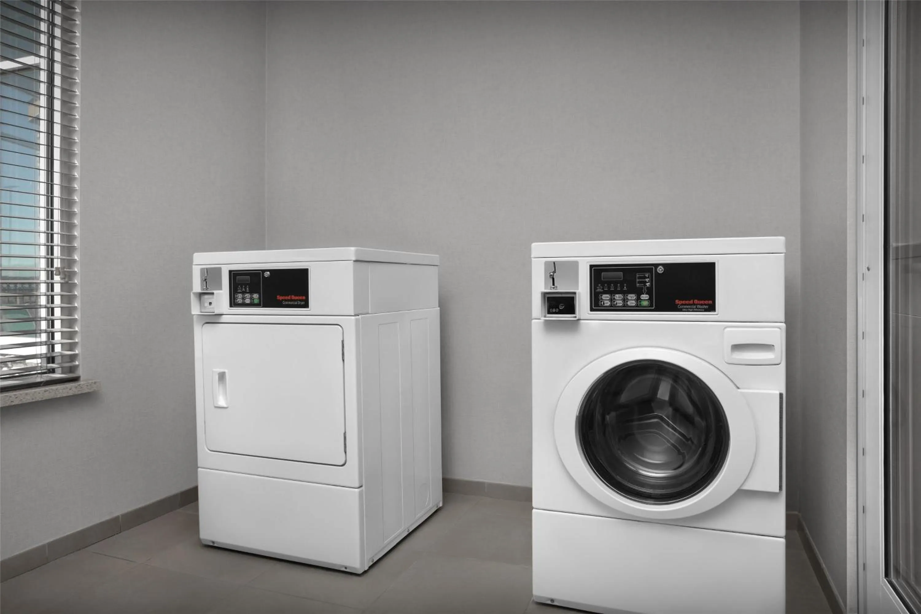 laundry in Hilton Garden Inn Gallup