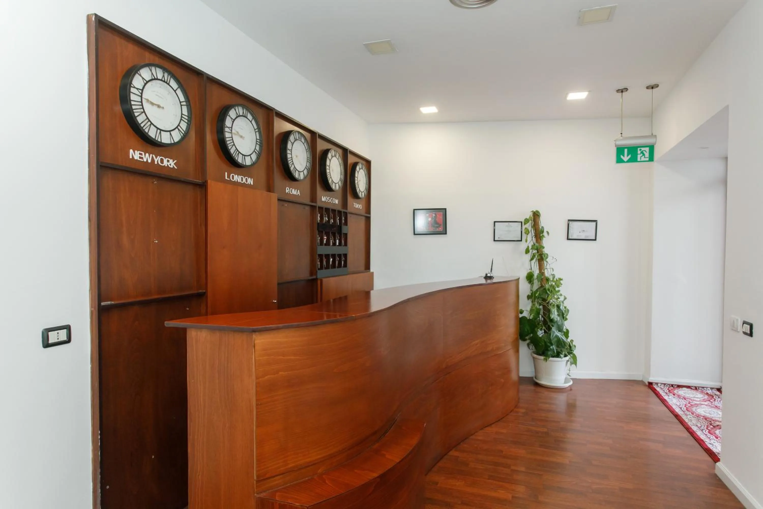 Lobby or reception in City 5 Hotel