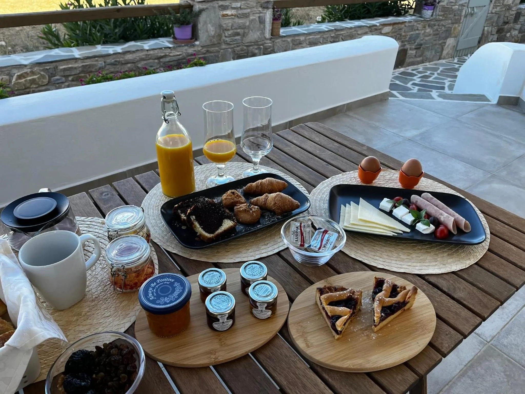 VILLAGE LIANA MAROULI KASTRAKI