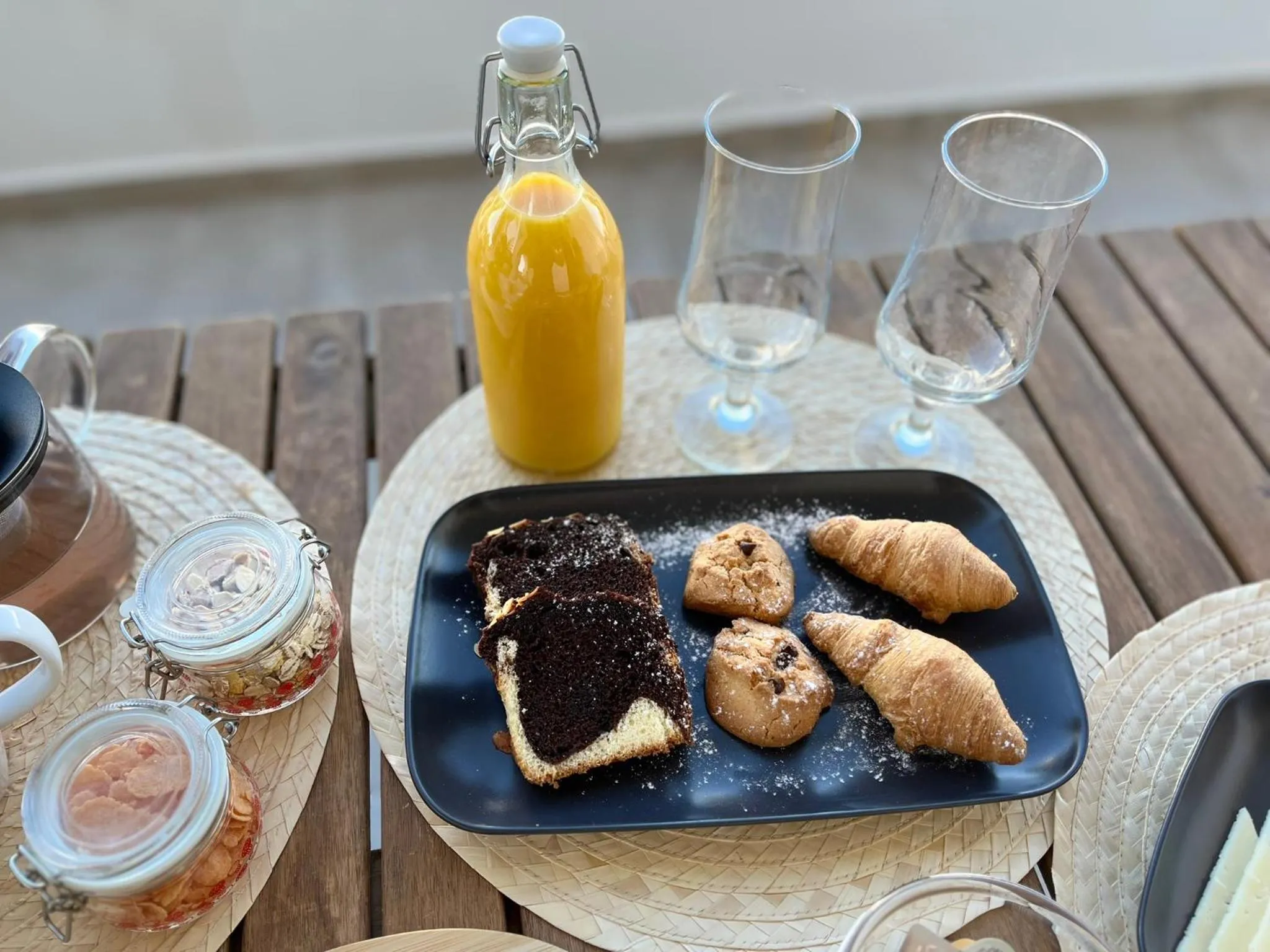 VILLAGE LIANA MAROULI KASTRAKI