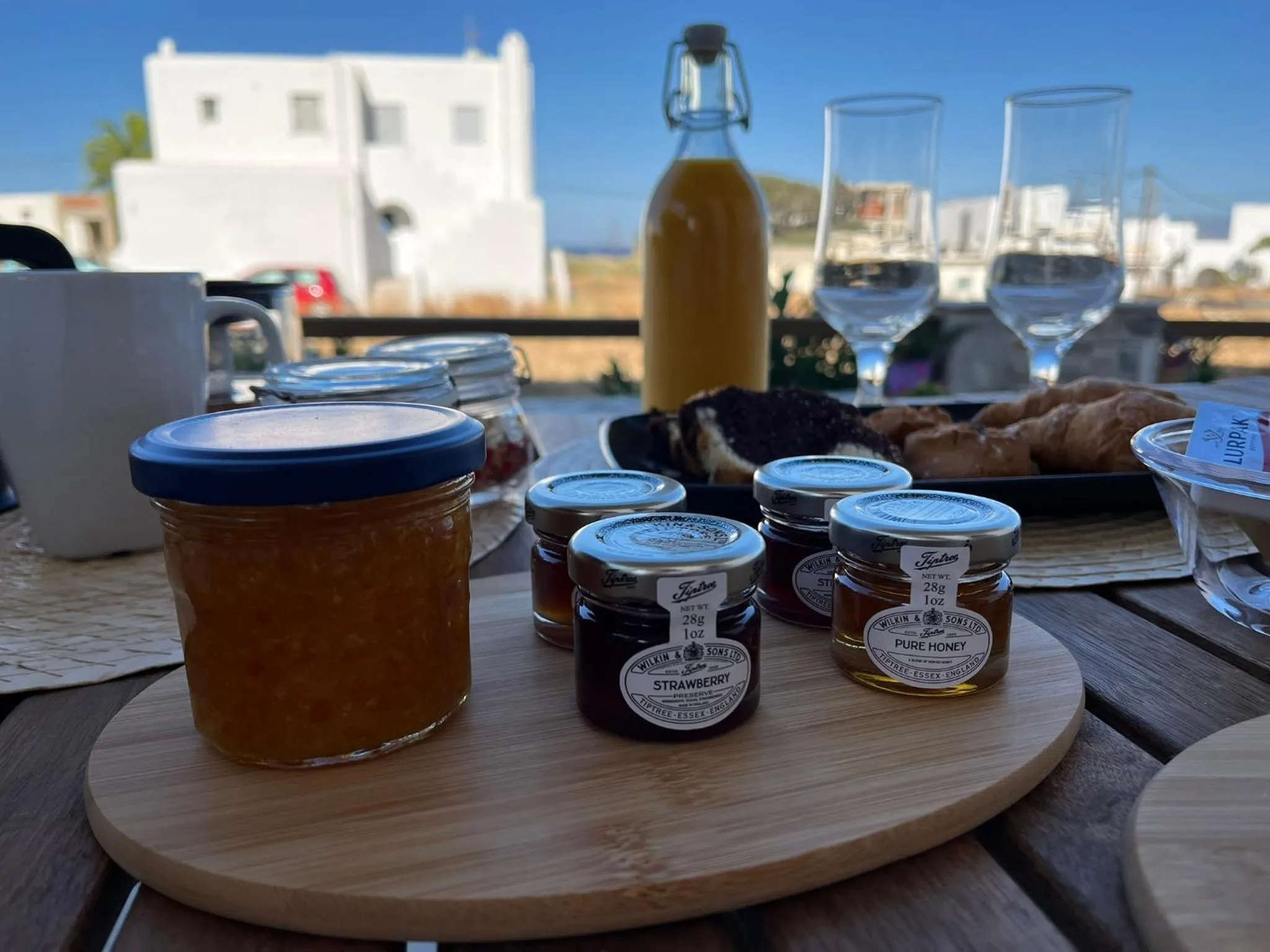 VILLAGE LIANA MAROULI KASTRAKI