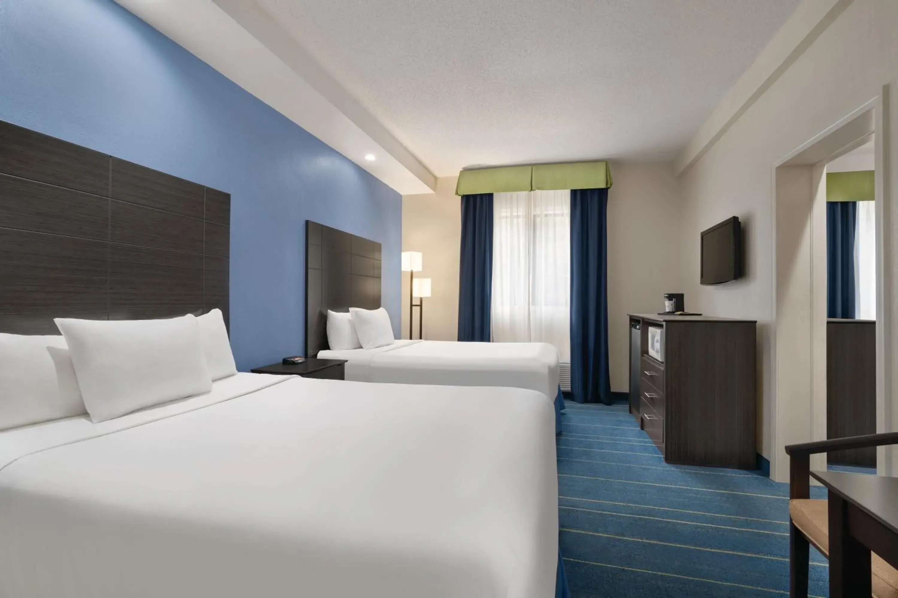 Bed in Days Inn by Wyndham Tamworth Bed in Days Inn by Wyndham Tamworth