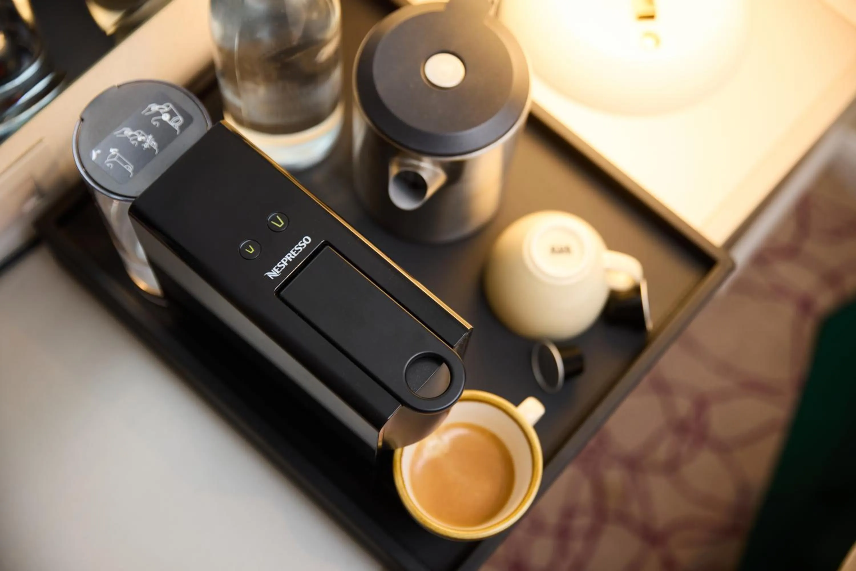 Coffee/tea facilities in Blandford Hotel