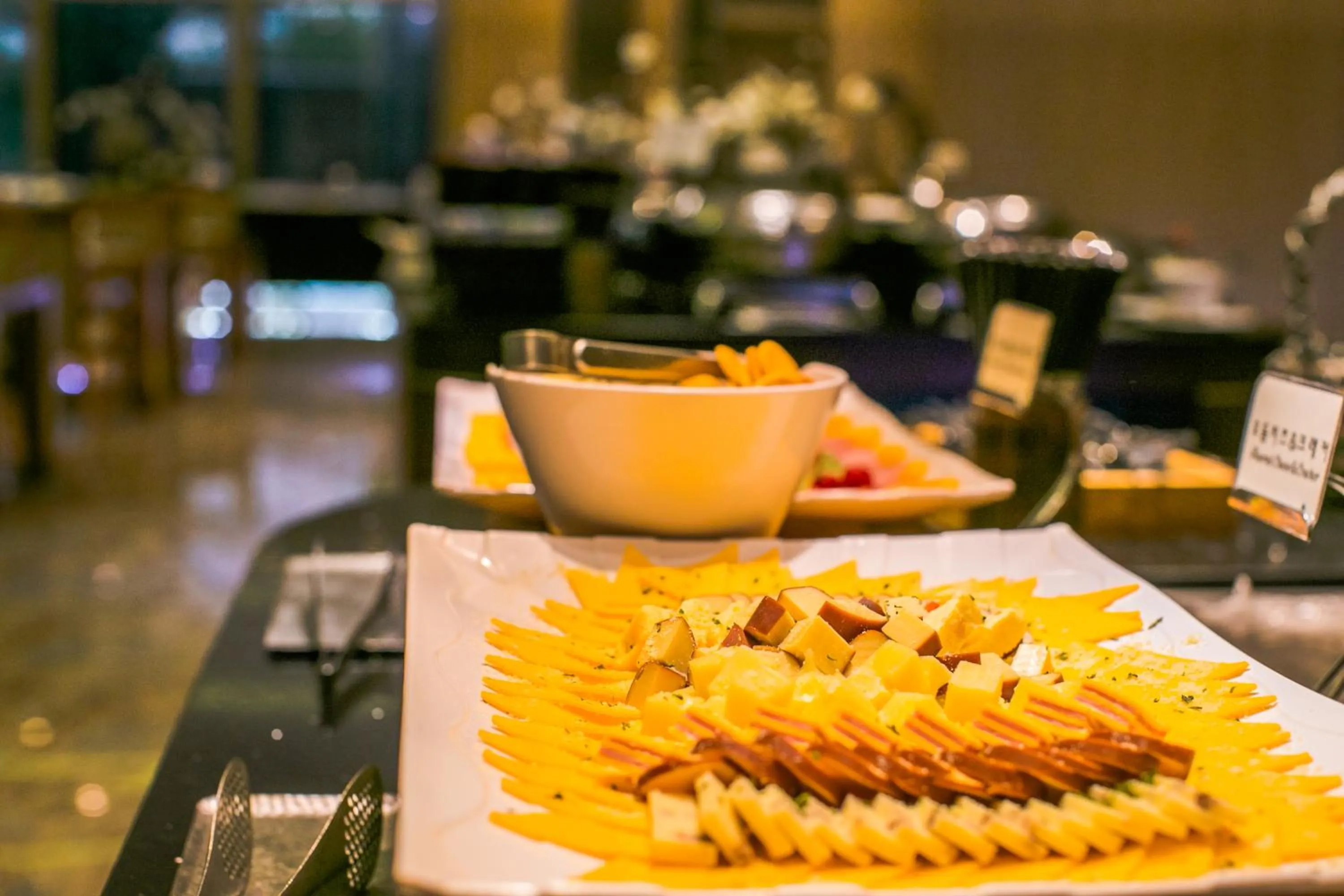 Restaurant/places to eat in Songdo Central Park Hotel