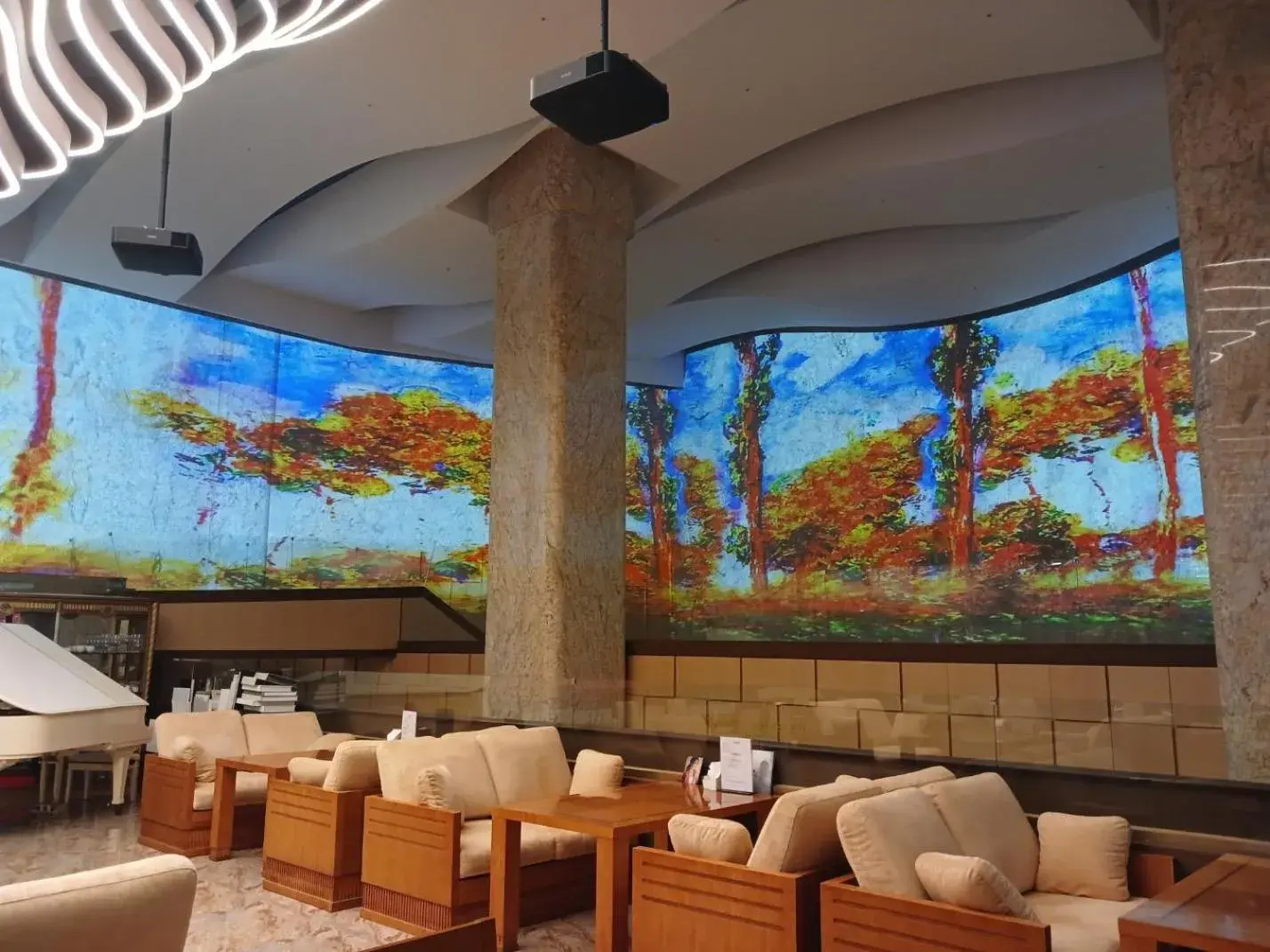 Lounge or bar in Songdo Central Park Hotel Lounge or bar in Songdo Central Park Hotel