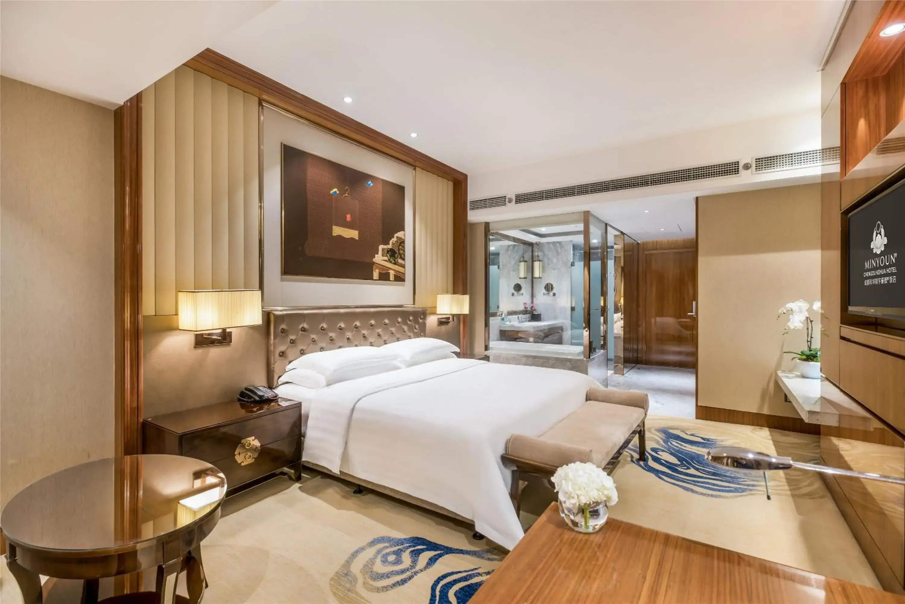 Standard Room (King Bed) in Minyoun Chengdu Kehua Hotel – Member of Preferred Hotels & Resorts Standard Room (King Bed) in Minyoun Chengdu Kehua Hotel – Member of Preferred Hotels & Resorts