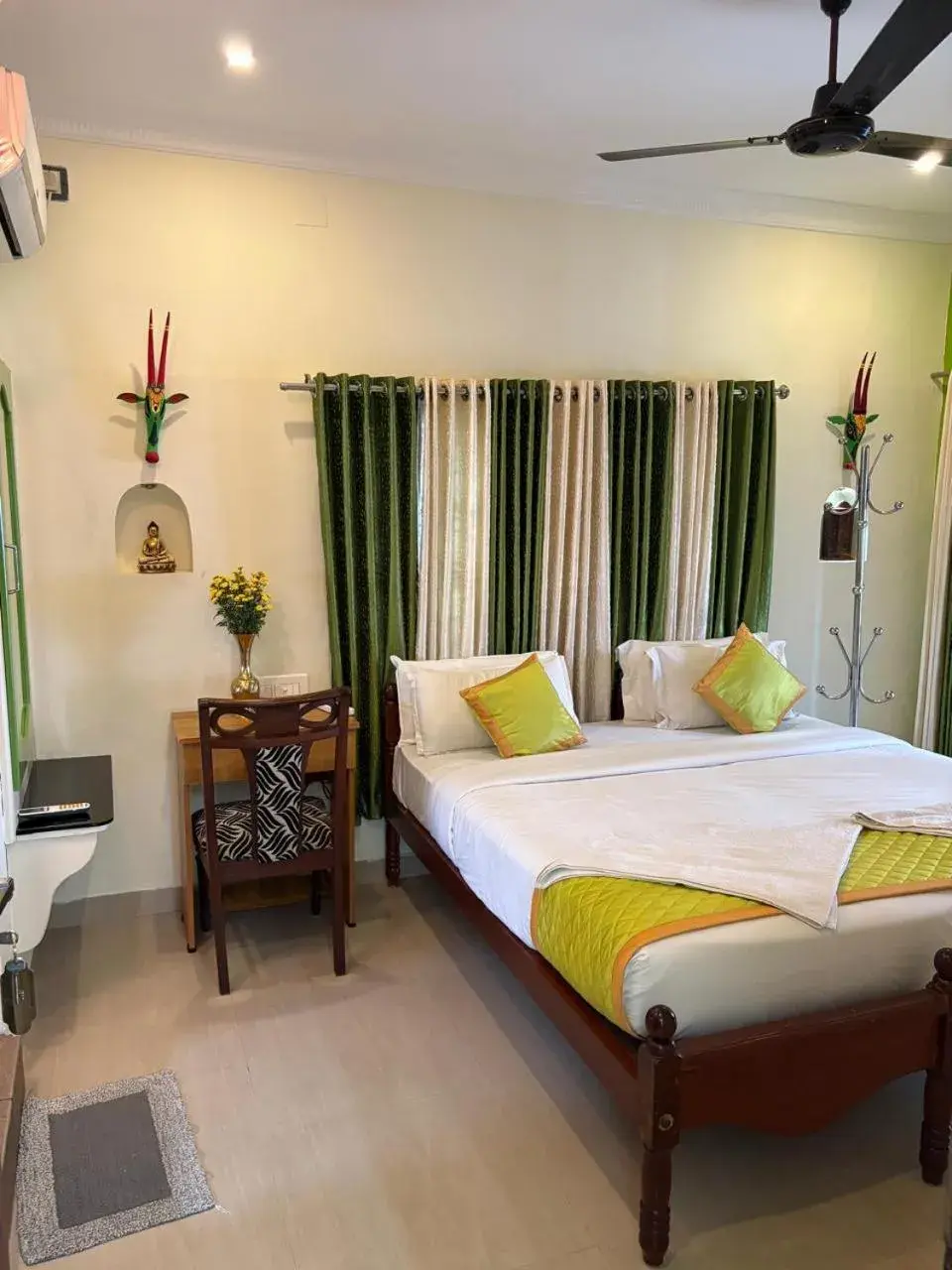 Deluxe Double Room in Jasmin Villa Deluxe Double Room in Jasmin Villa