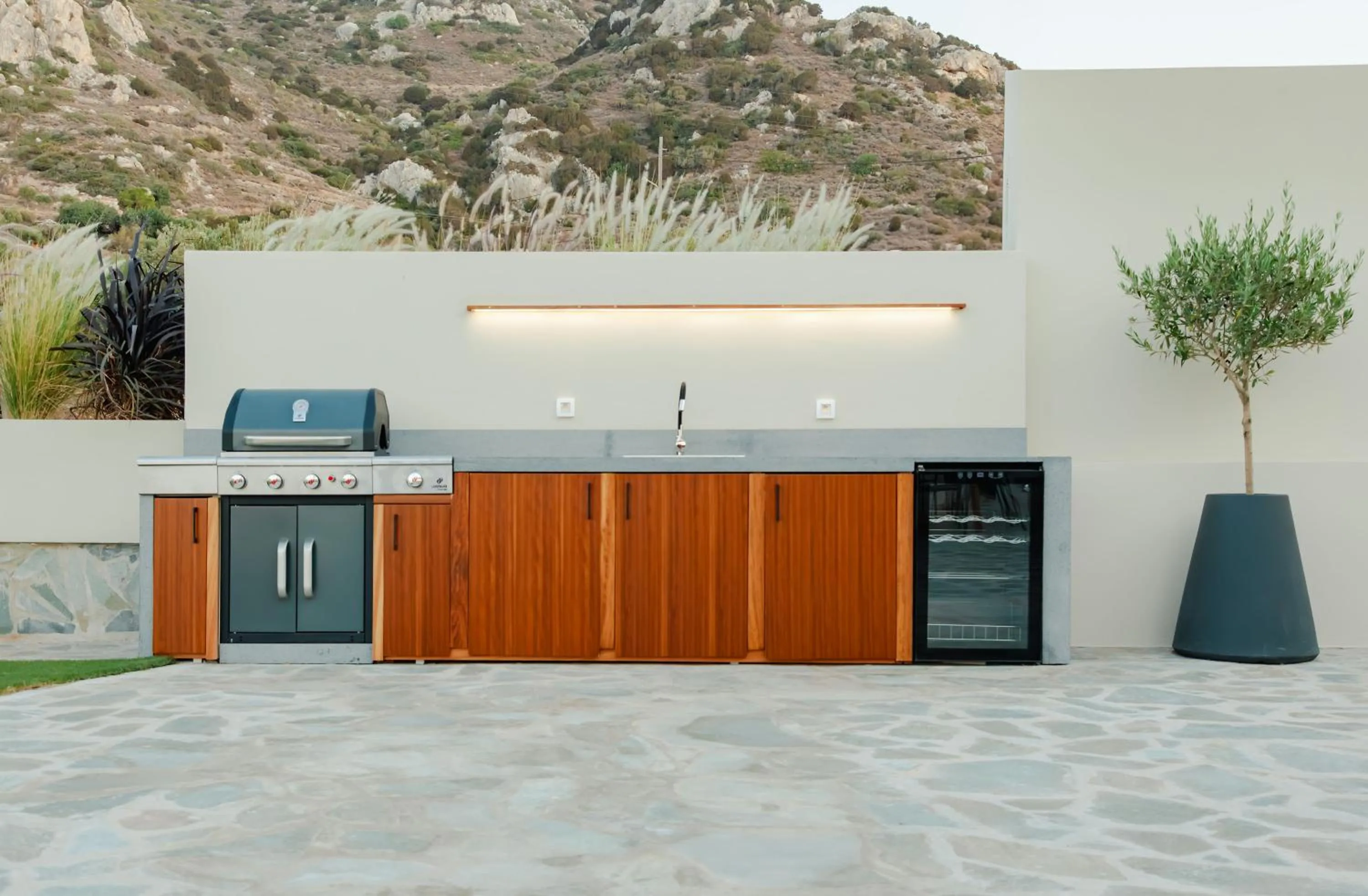 KALOS LUXURY HOMES, BEACHSIDE EXPERIENCE VOULISMA