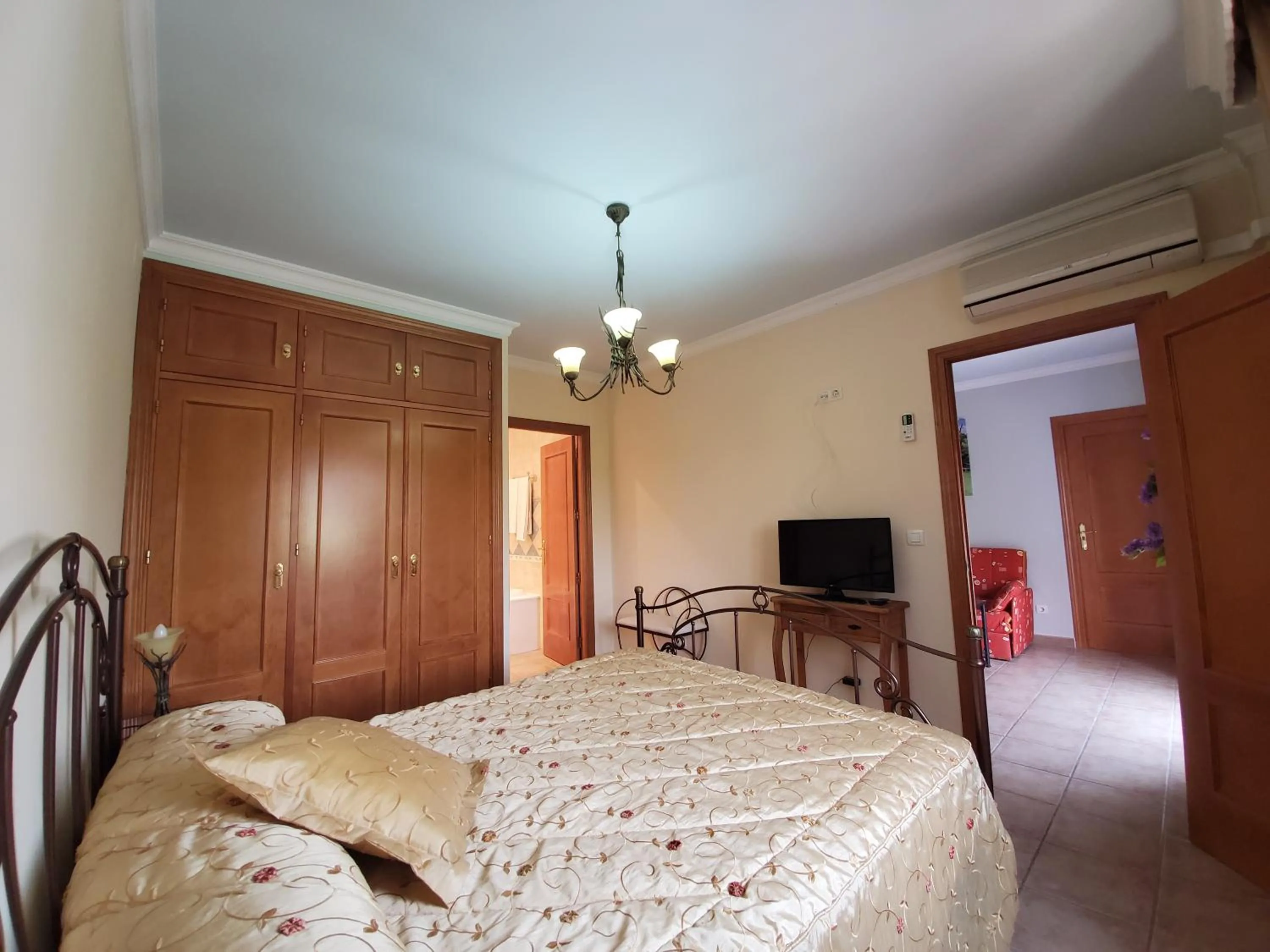 Bed in Hotel Arco del Sol