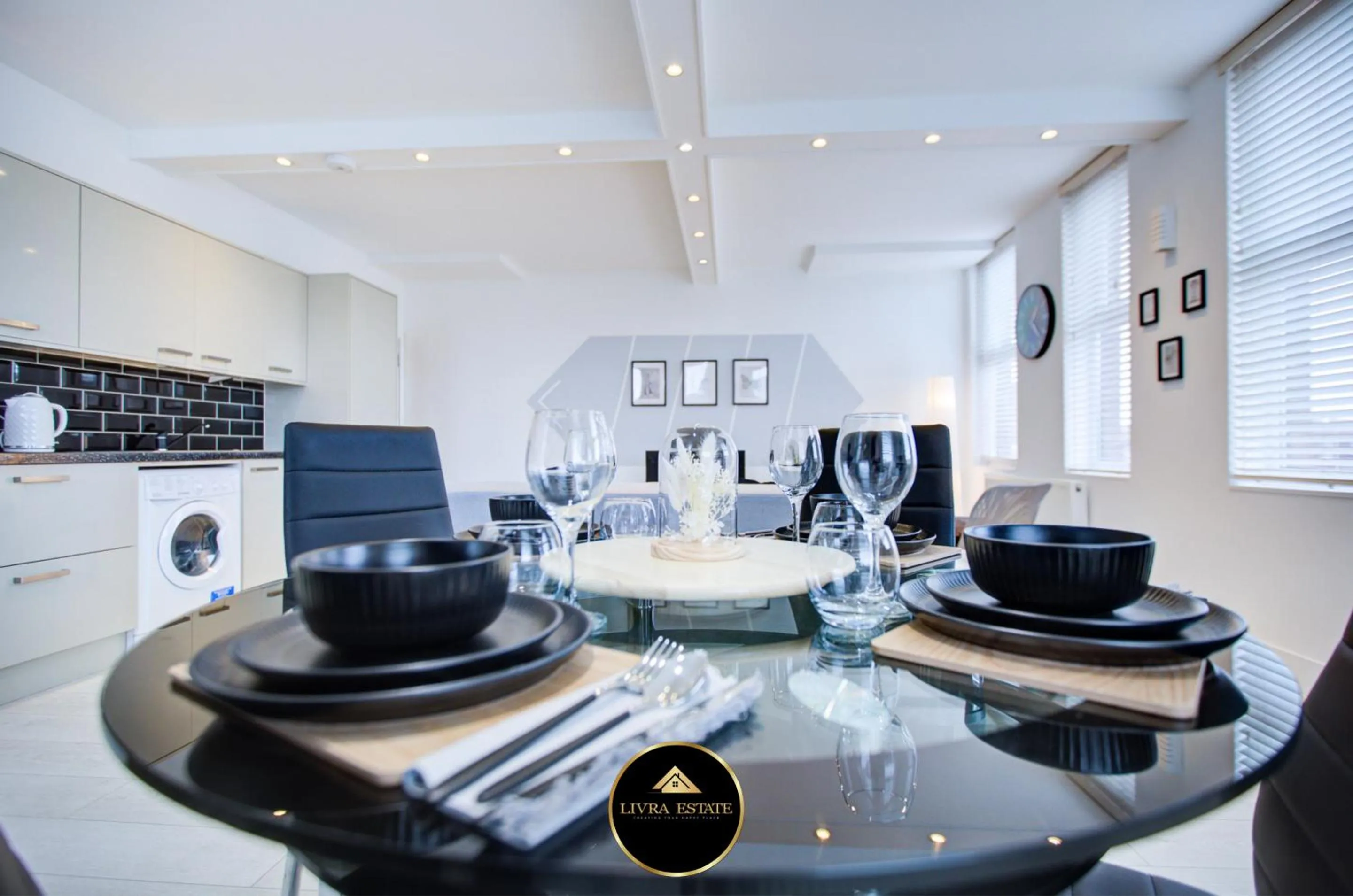 Restaurant/places to eat in Stylish 1 Bedroom Apartment, High St. Sutton, Free Parking
