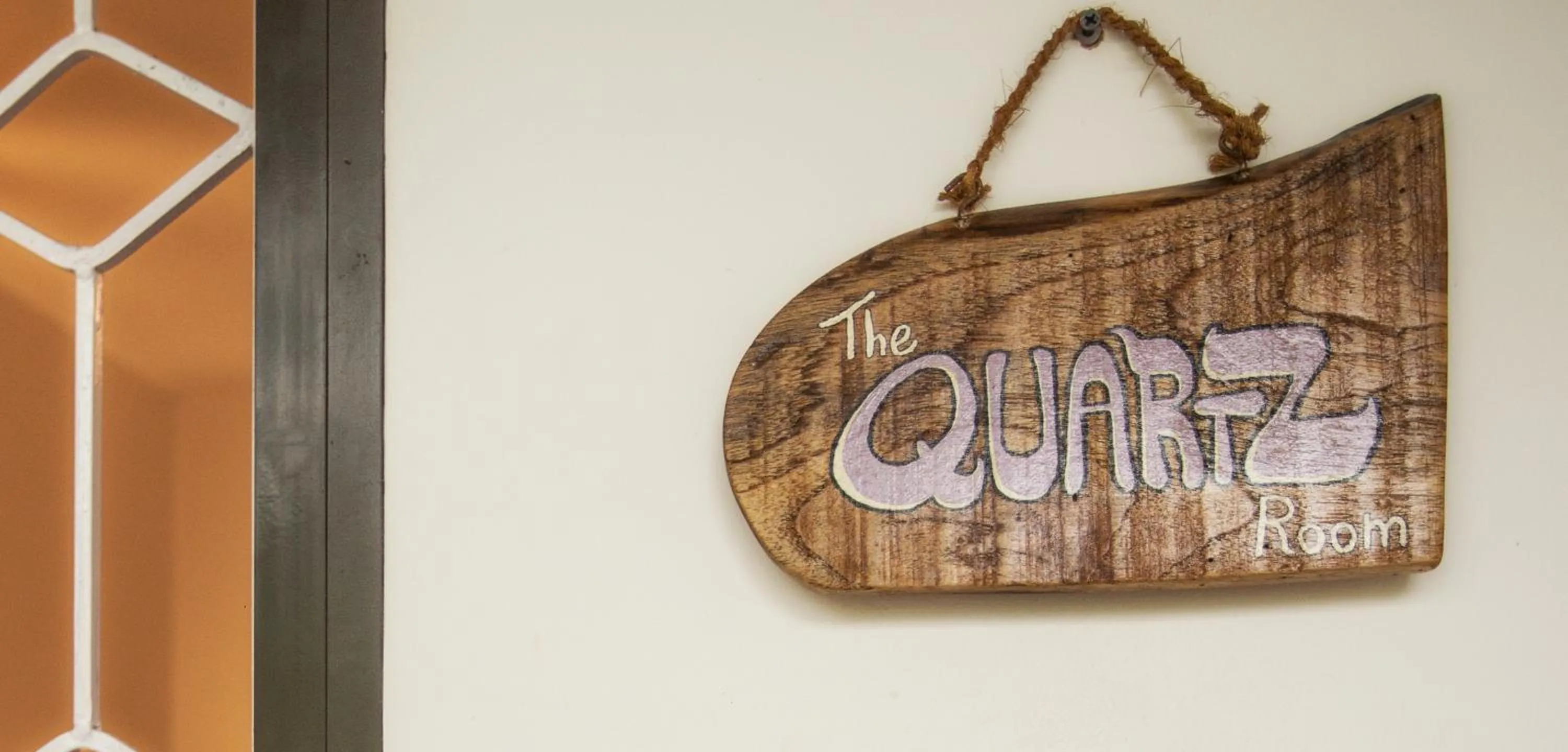 Logo/Certificate/Sign in Crystall Goa Palolem