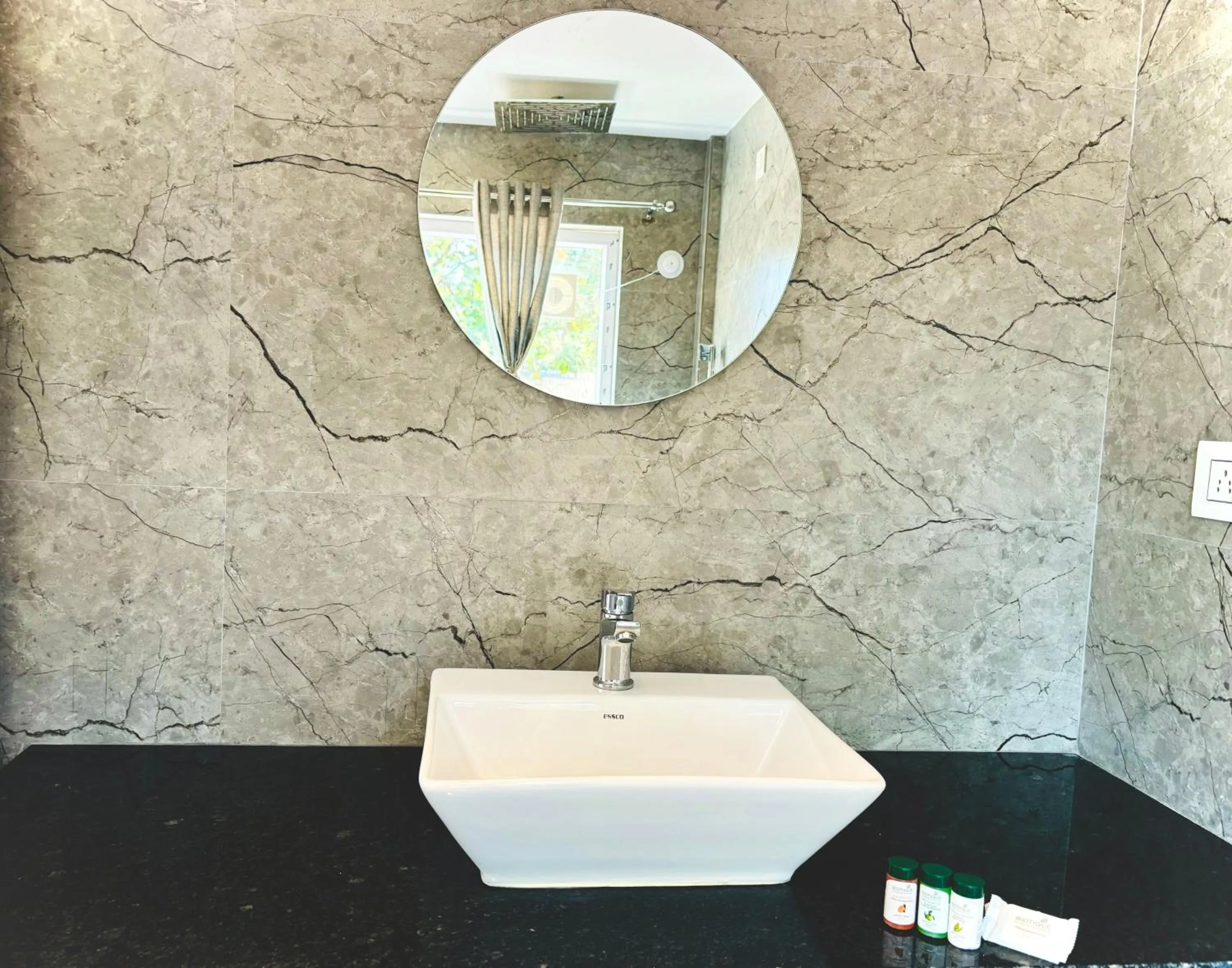 Bathroom in Crystall Goa Palolem