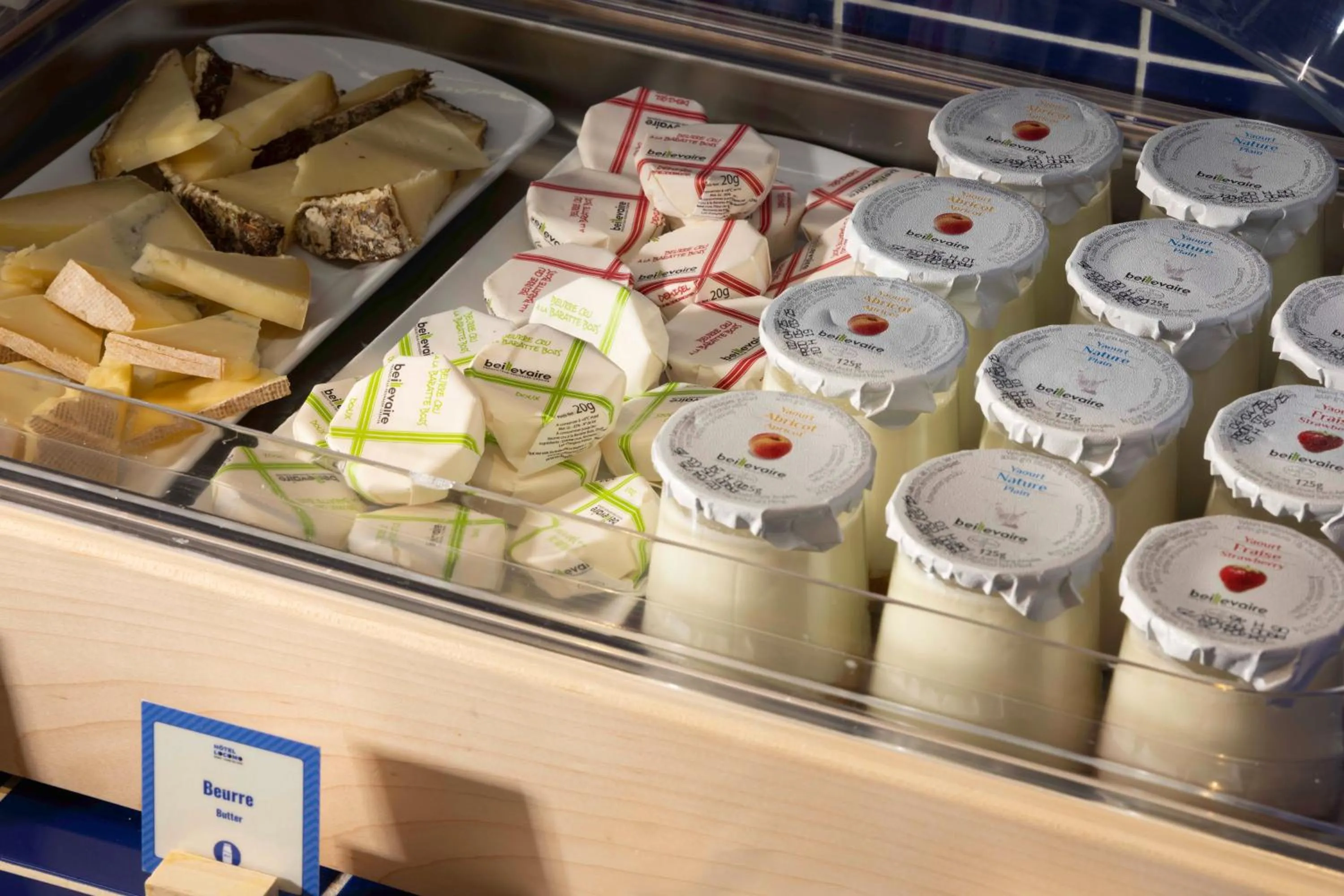 Buffet breakfast in Hotel Locomo - Gare de Lyon Bastille