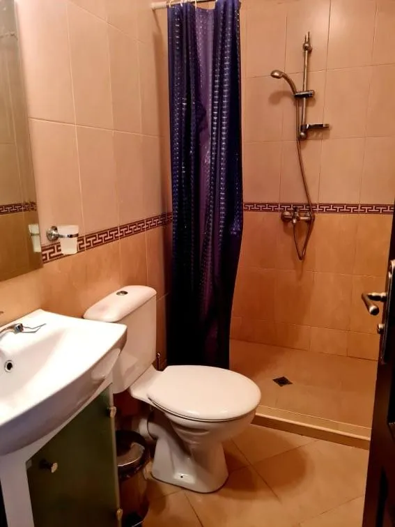 Shower in Family Hotel Bela