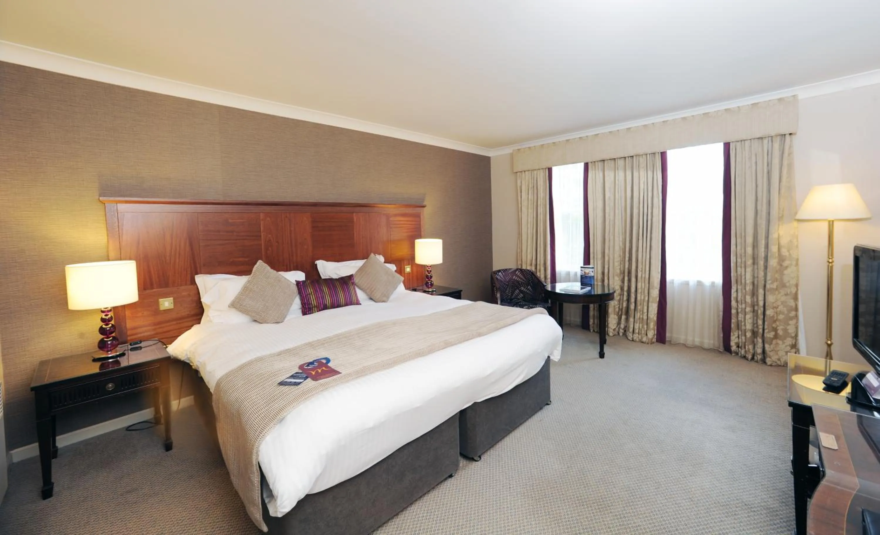 Photo of the whole room, Bed in Ardoe House Hotel & Spa