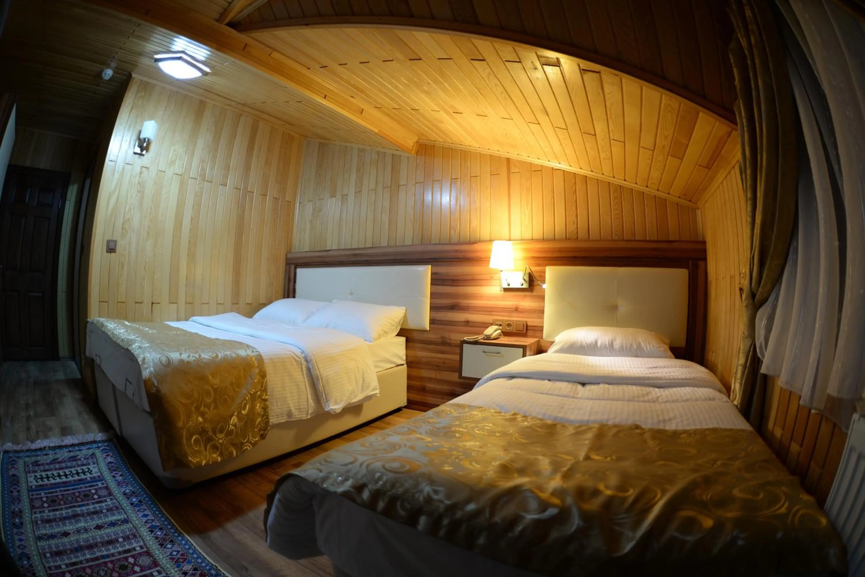 Photo of the whole room, Bed in Gelgor Hotel