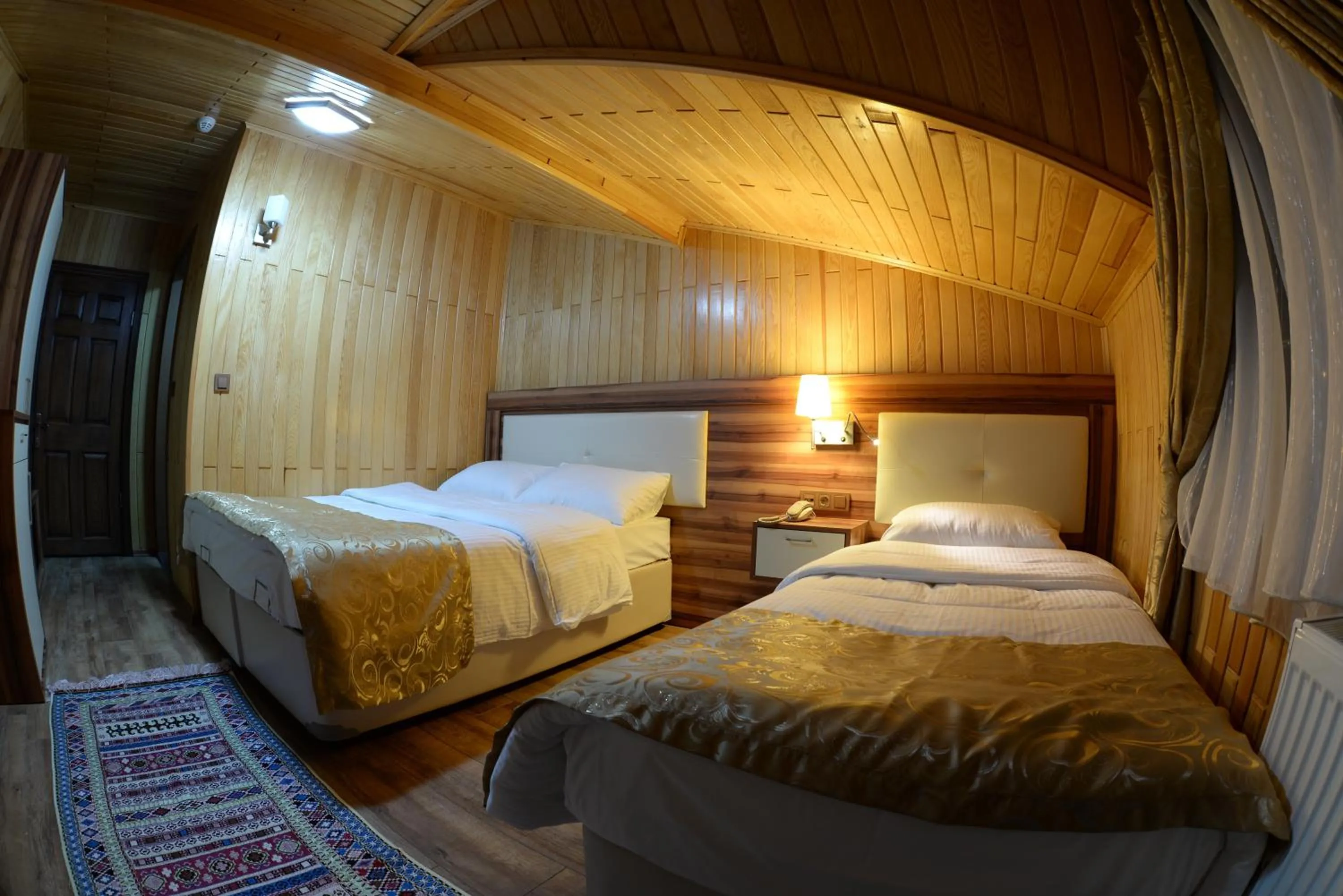 Photo of the whole room, Bed in Gelgor Hotel
