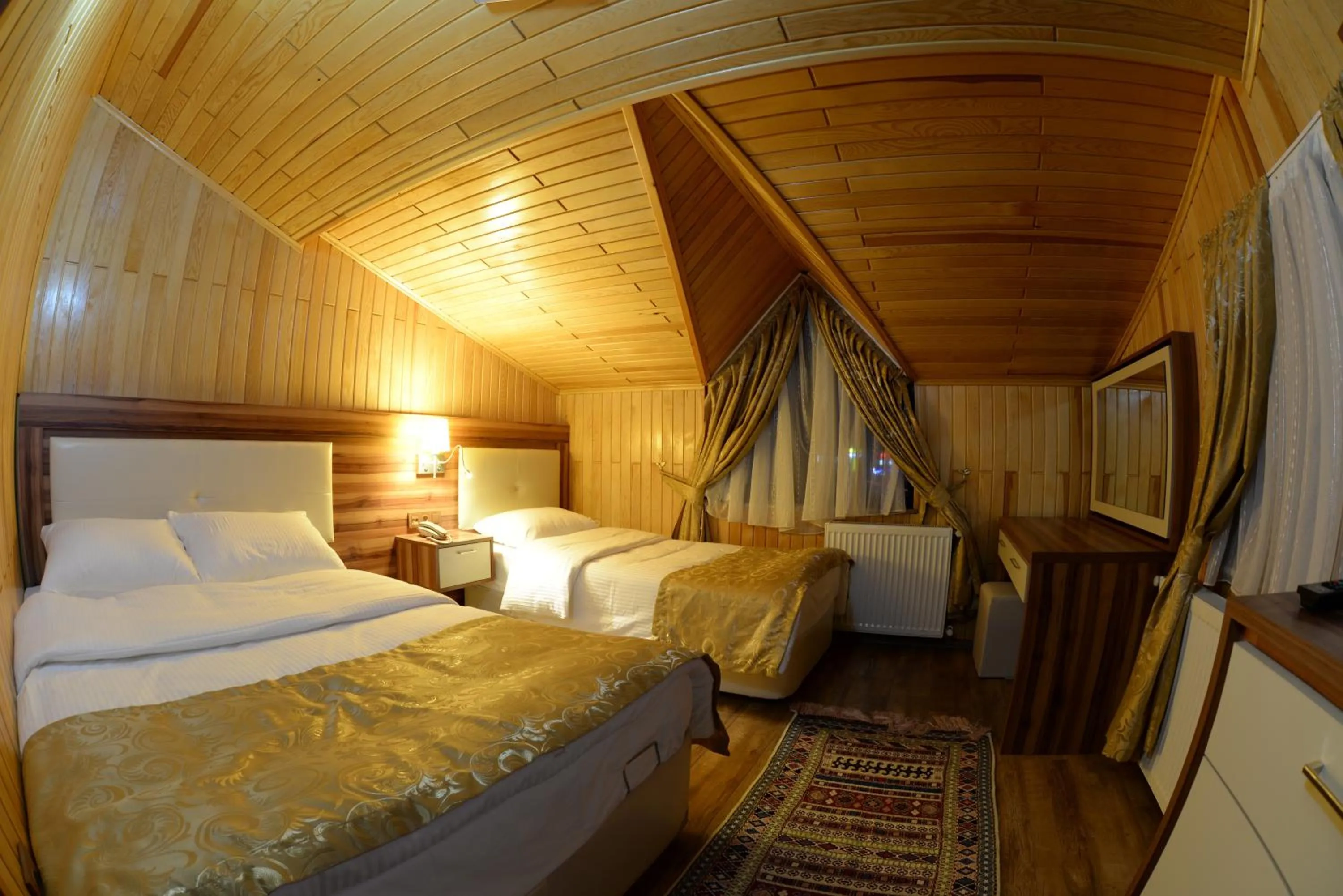Photo of the whole room, Bed in Gelgor Hotel