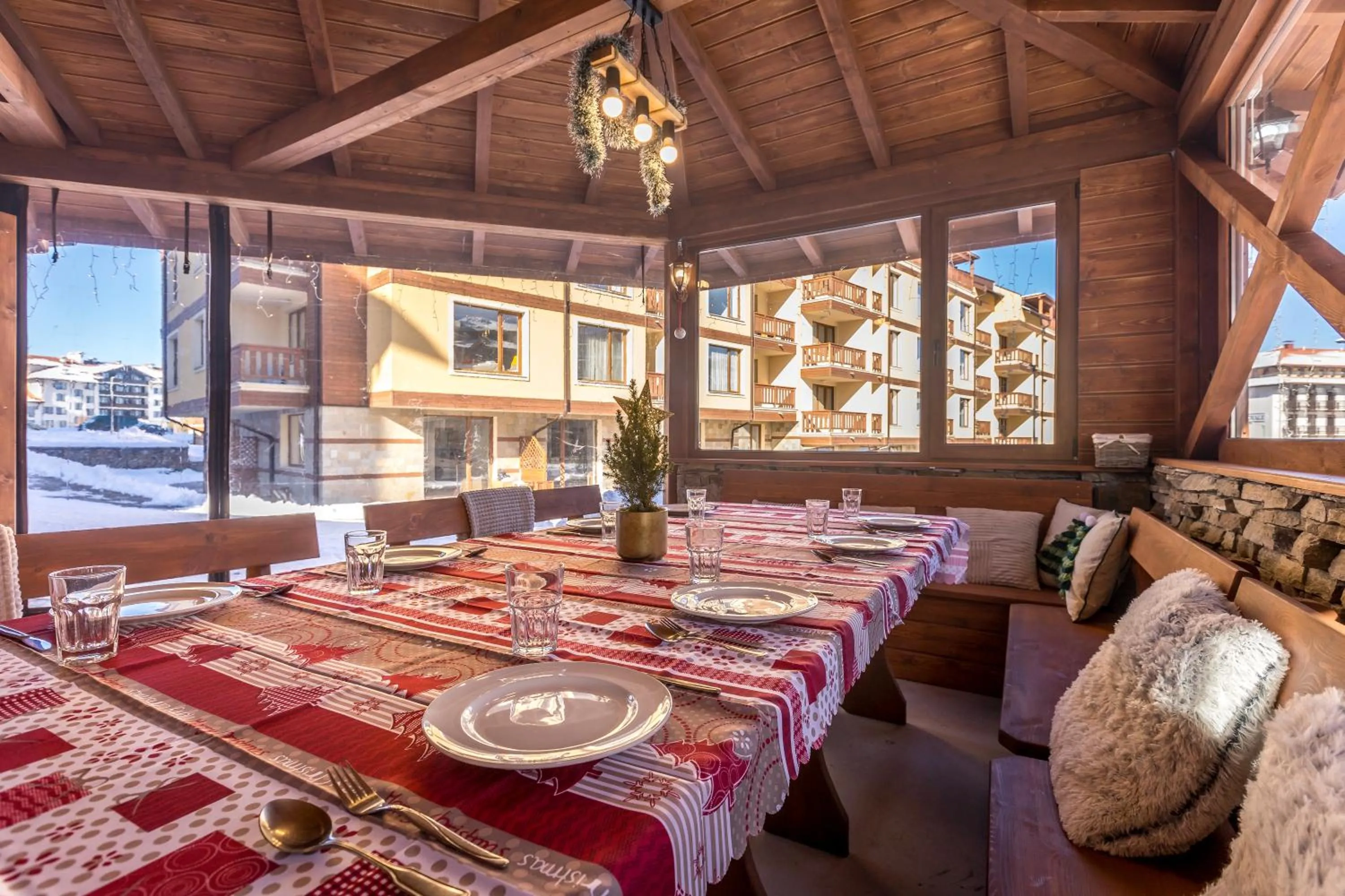 BBQ facilities in Pirin Sense Apartment Complex