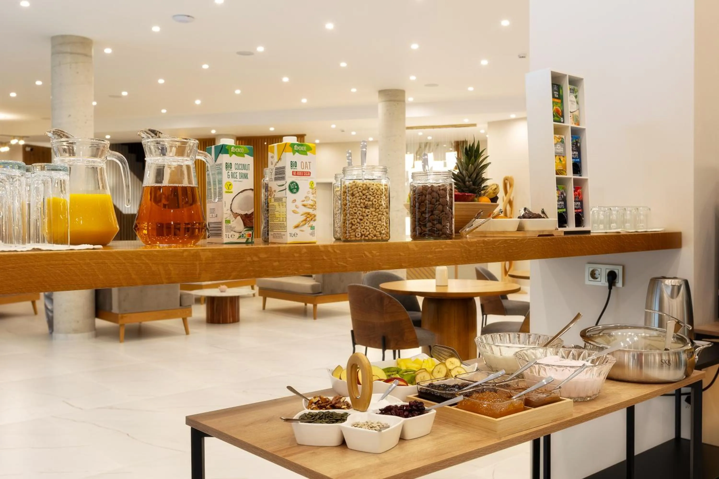 Food and drinks in Pirin Sense Apartment Complex