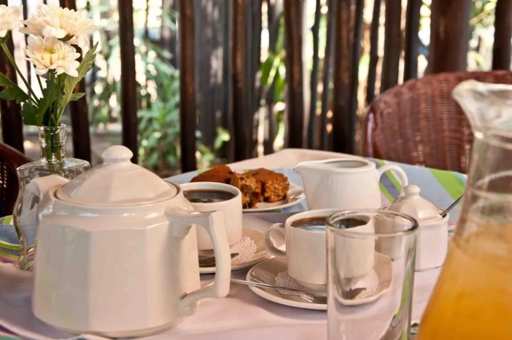 Property building in Woodpecker Inn