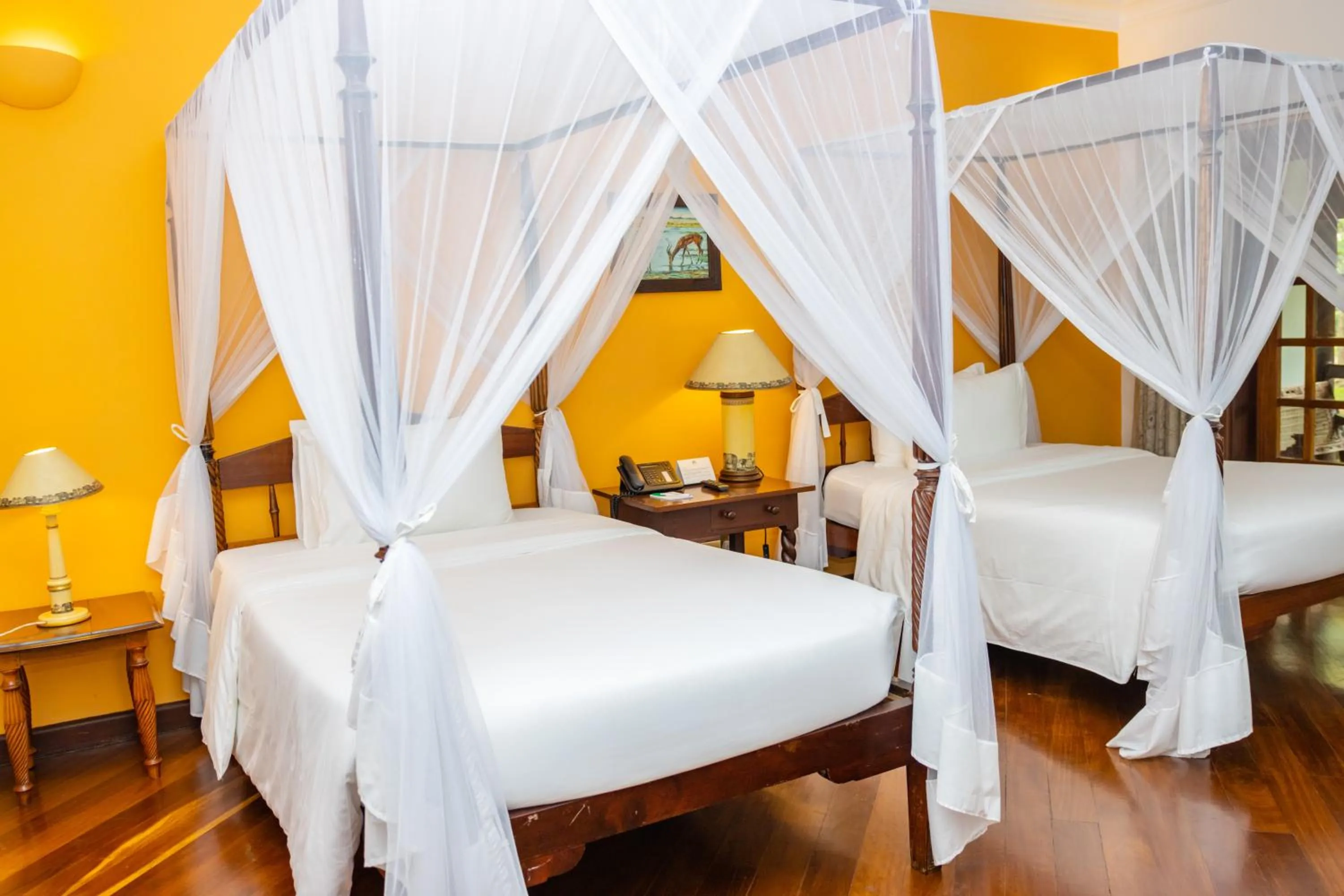 Bed in Safari Park Hotel