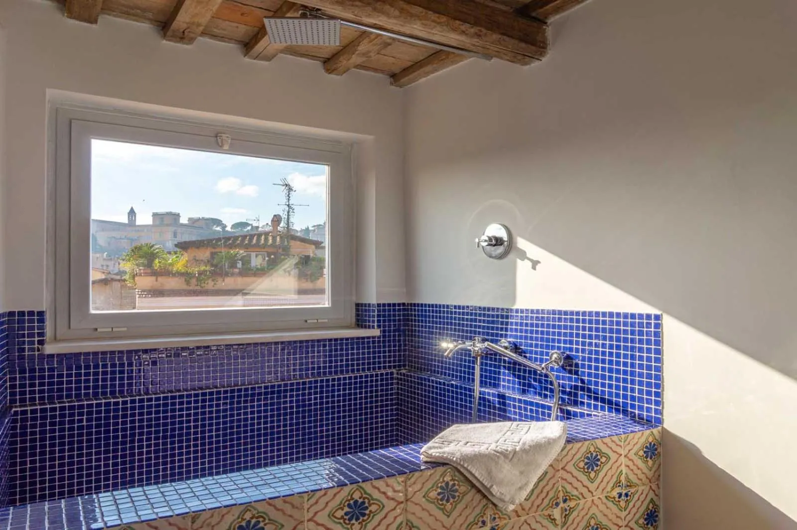 Lusso e panorama senza paragoni, Loft Trastevere