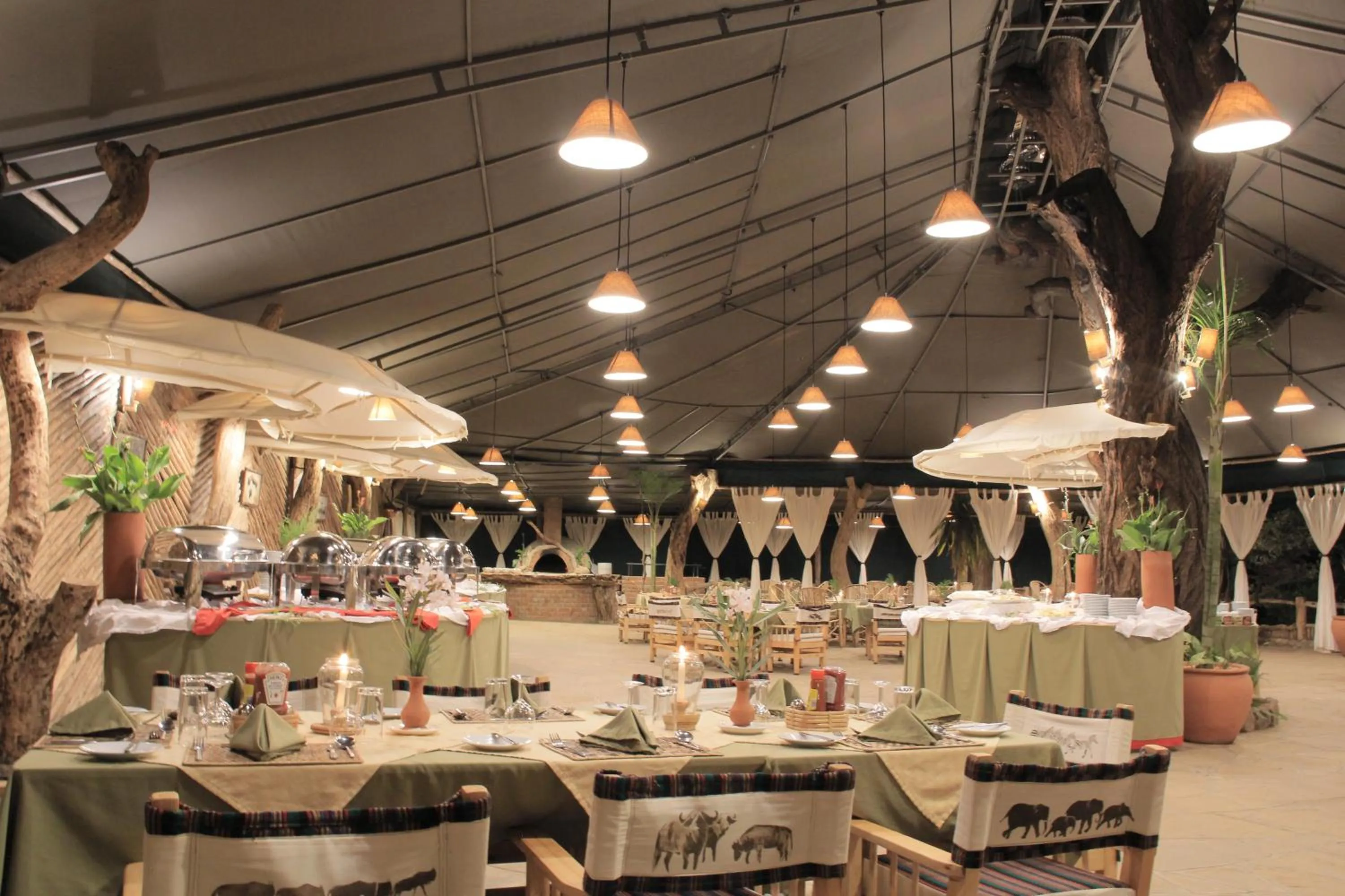 Restaurant/places to eat in Kibo Safari Camp